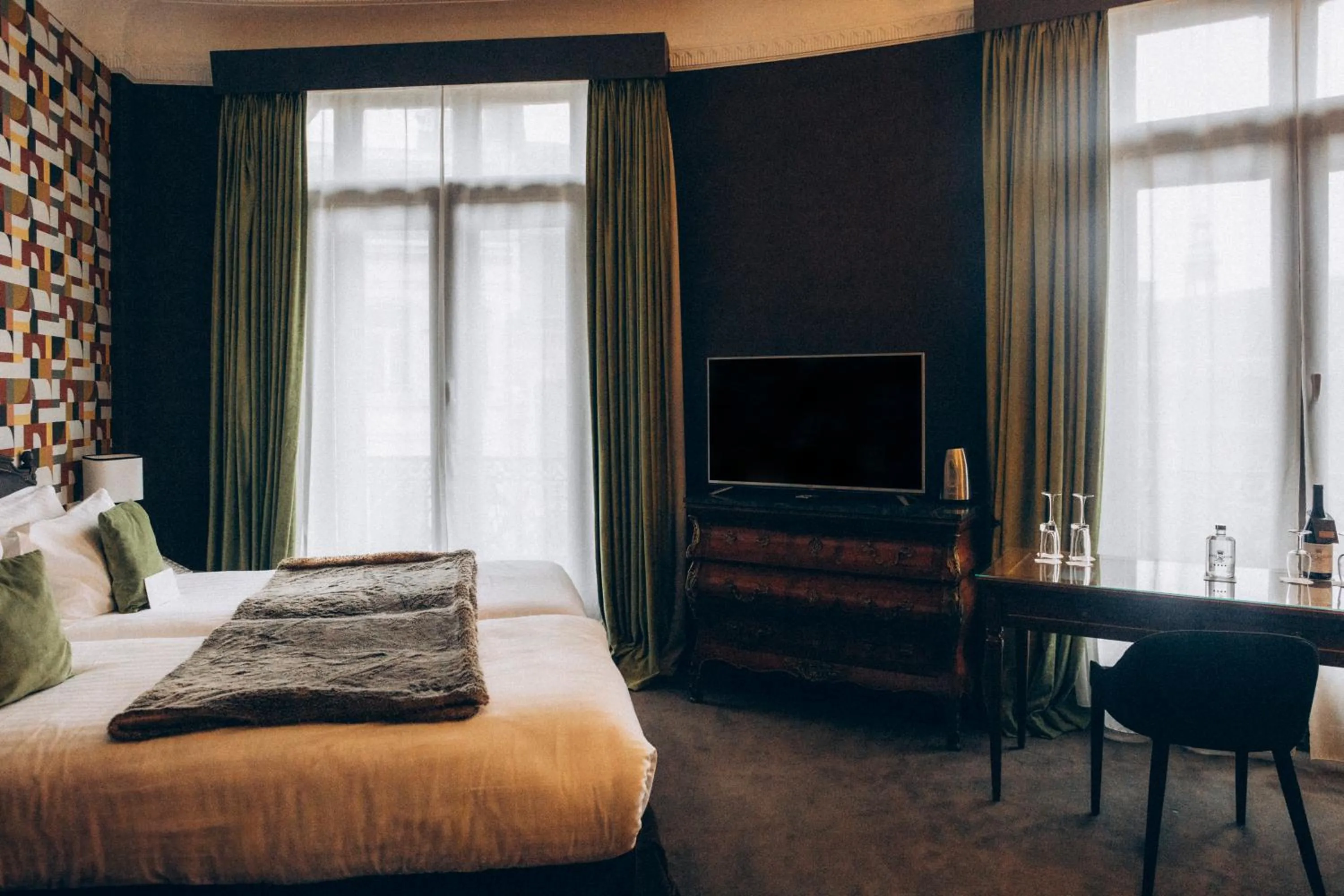 Classic Twin Room in Hôtel Carlton Lille