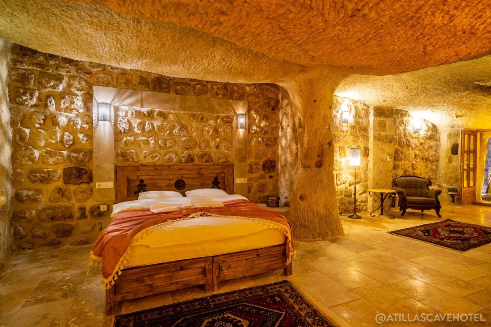 Suite with Hot Tub in Atilla's Cave Hotel