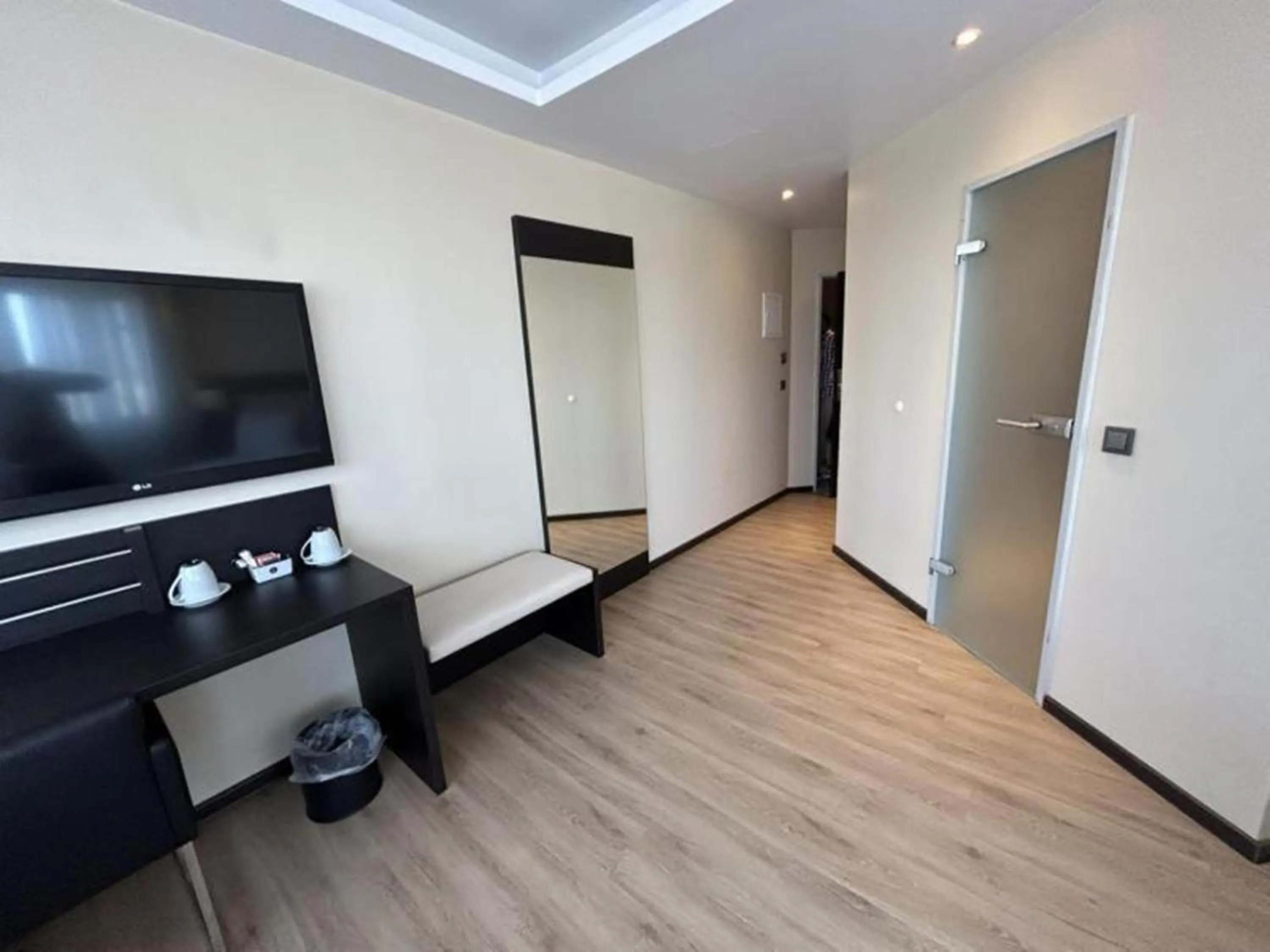 Classic Triple Room in Zi Hotel