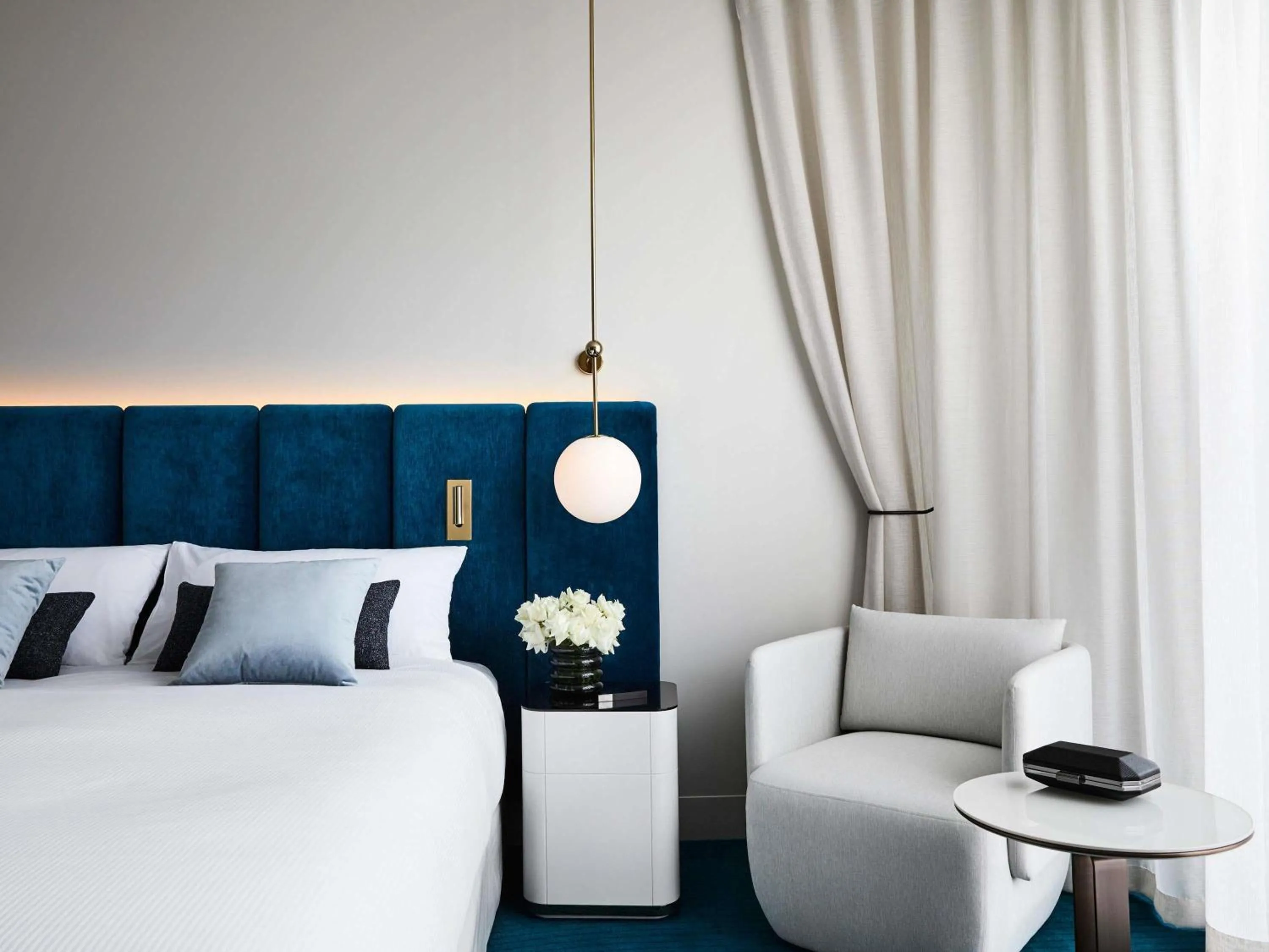 Classic King Room in Hotel Chadstone Melbourne MGallery Collection