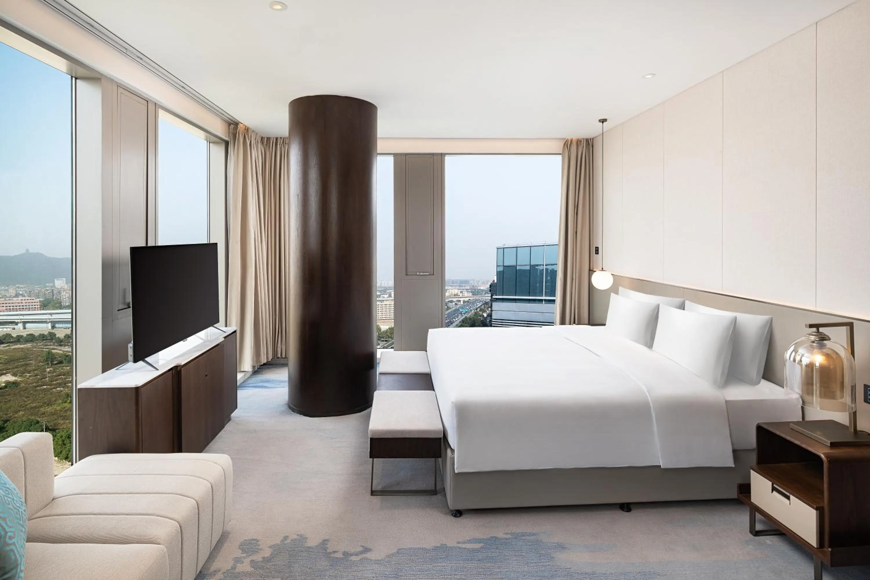 Executive Suite - single occupancy in Radisson Blu Hangzhou Xintiandi