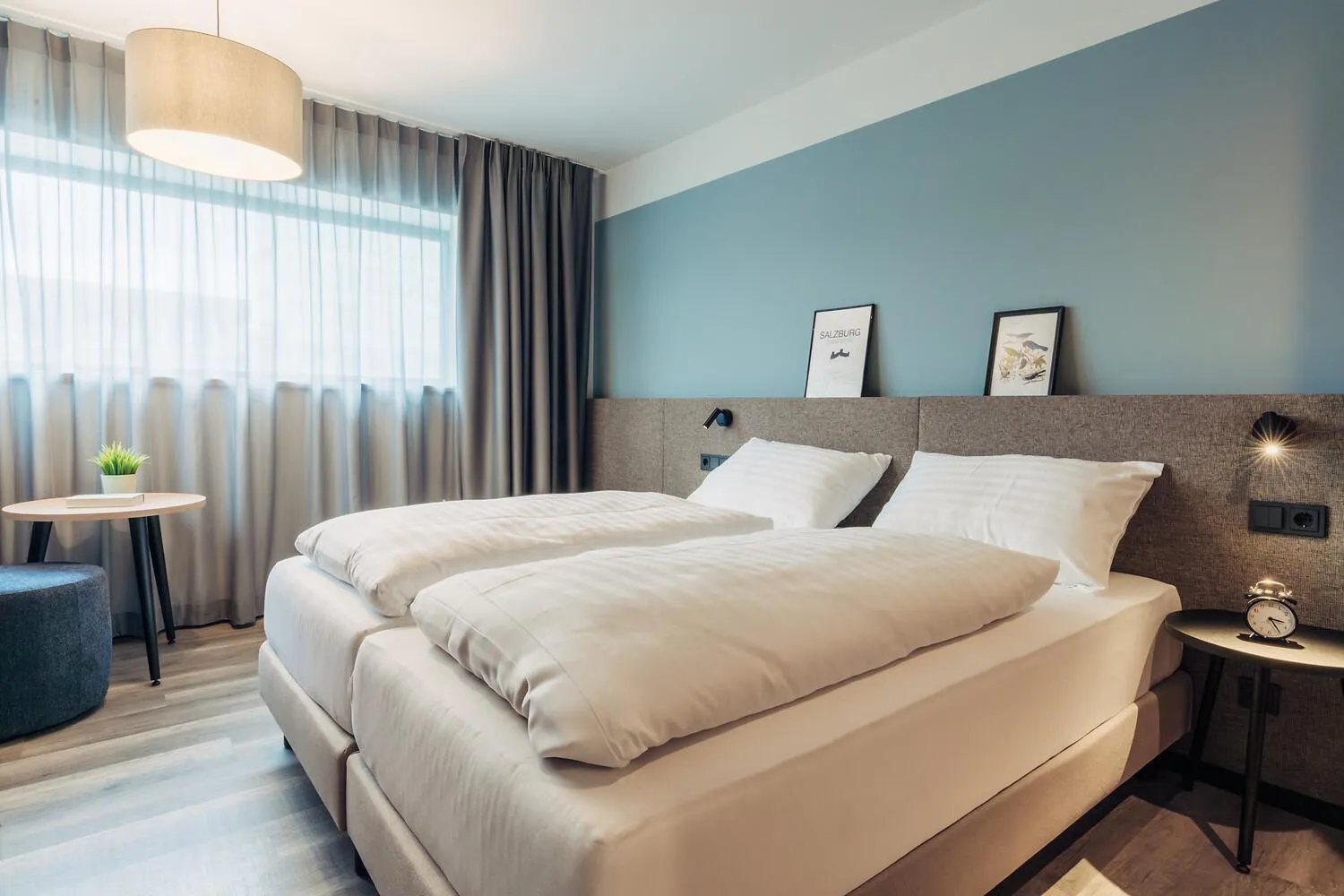 Standard Double or Twin Room in harry's home Salzburg