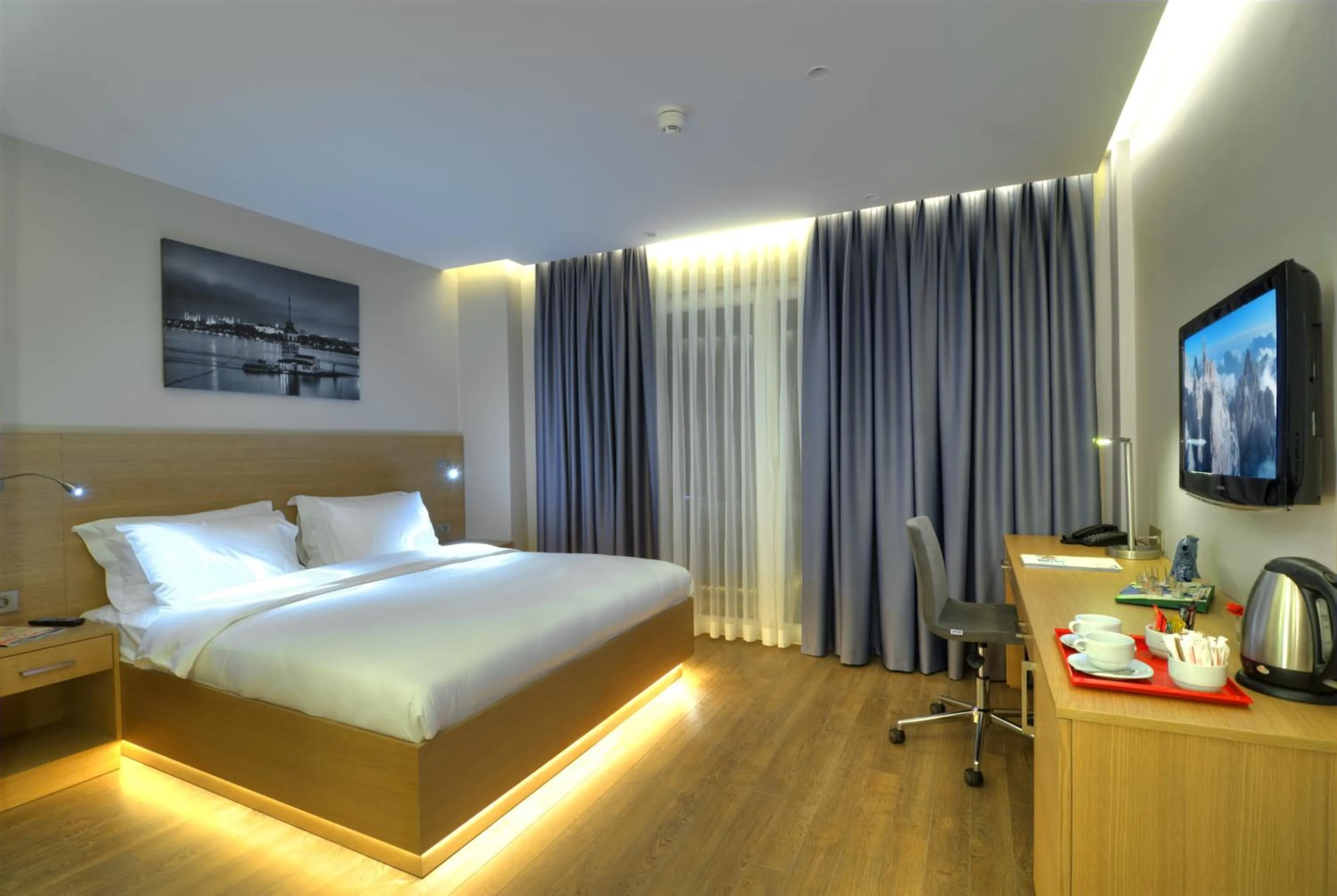 Two Connecting Double Rooms in Endless Suites Taksim