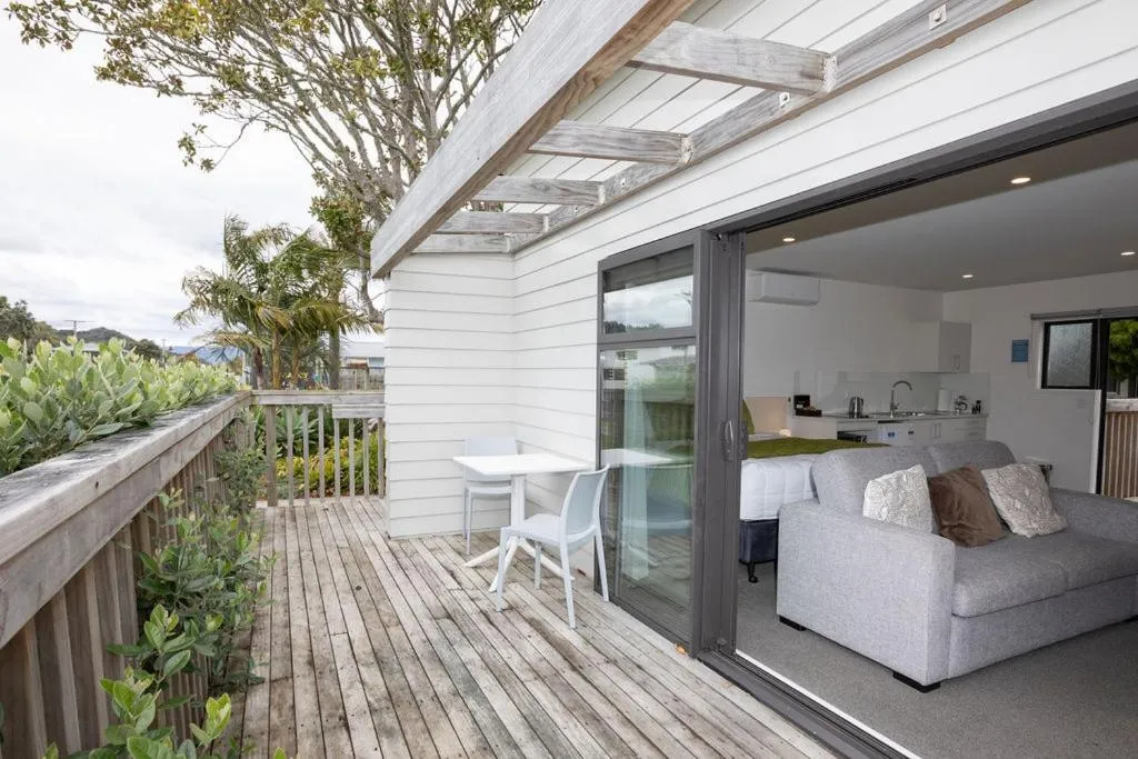 Superior Studio in Peninsula Motel