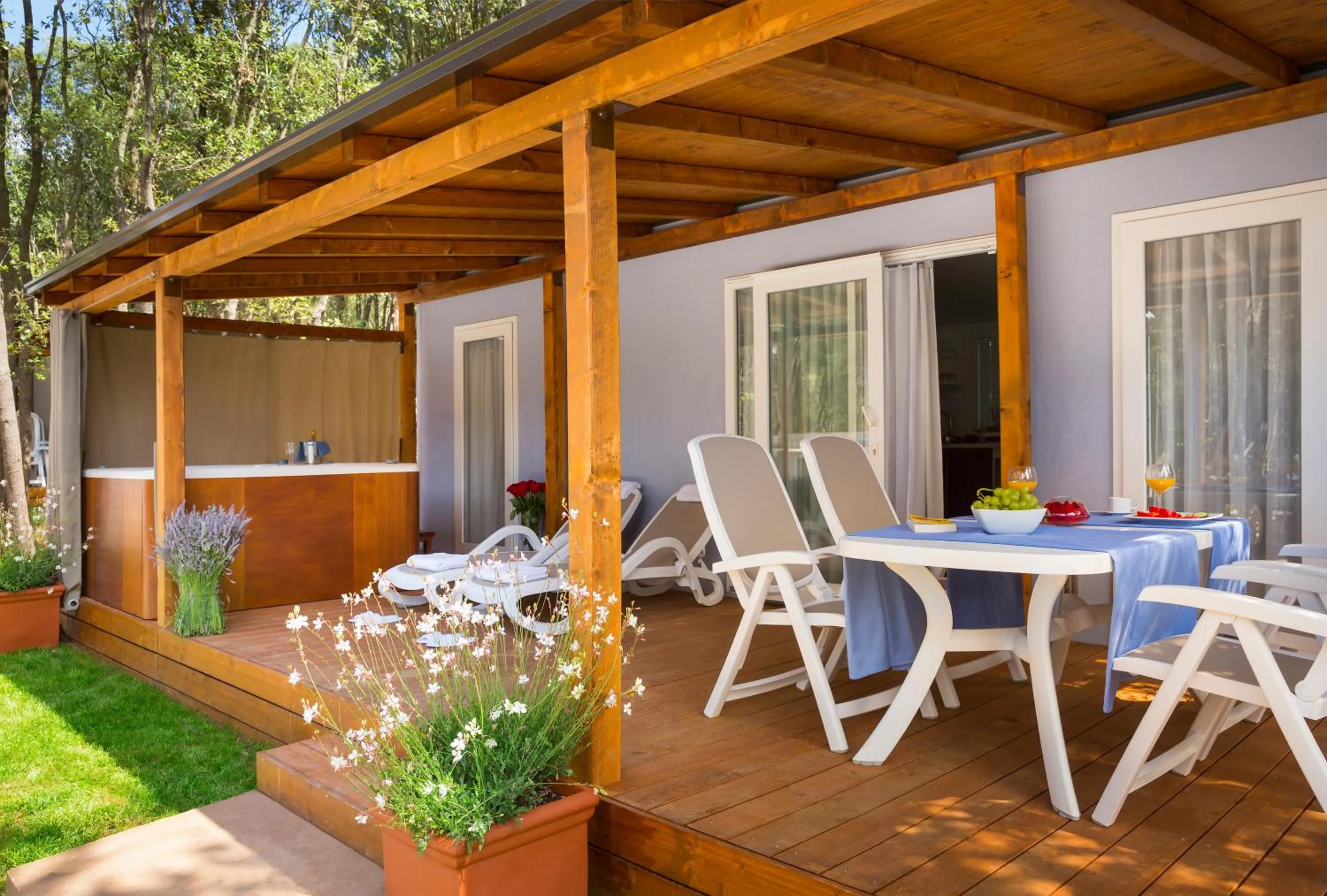 Standard Mobile Home with Whirlpool in Maistra Camping Polari Mobile homes