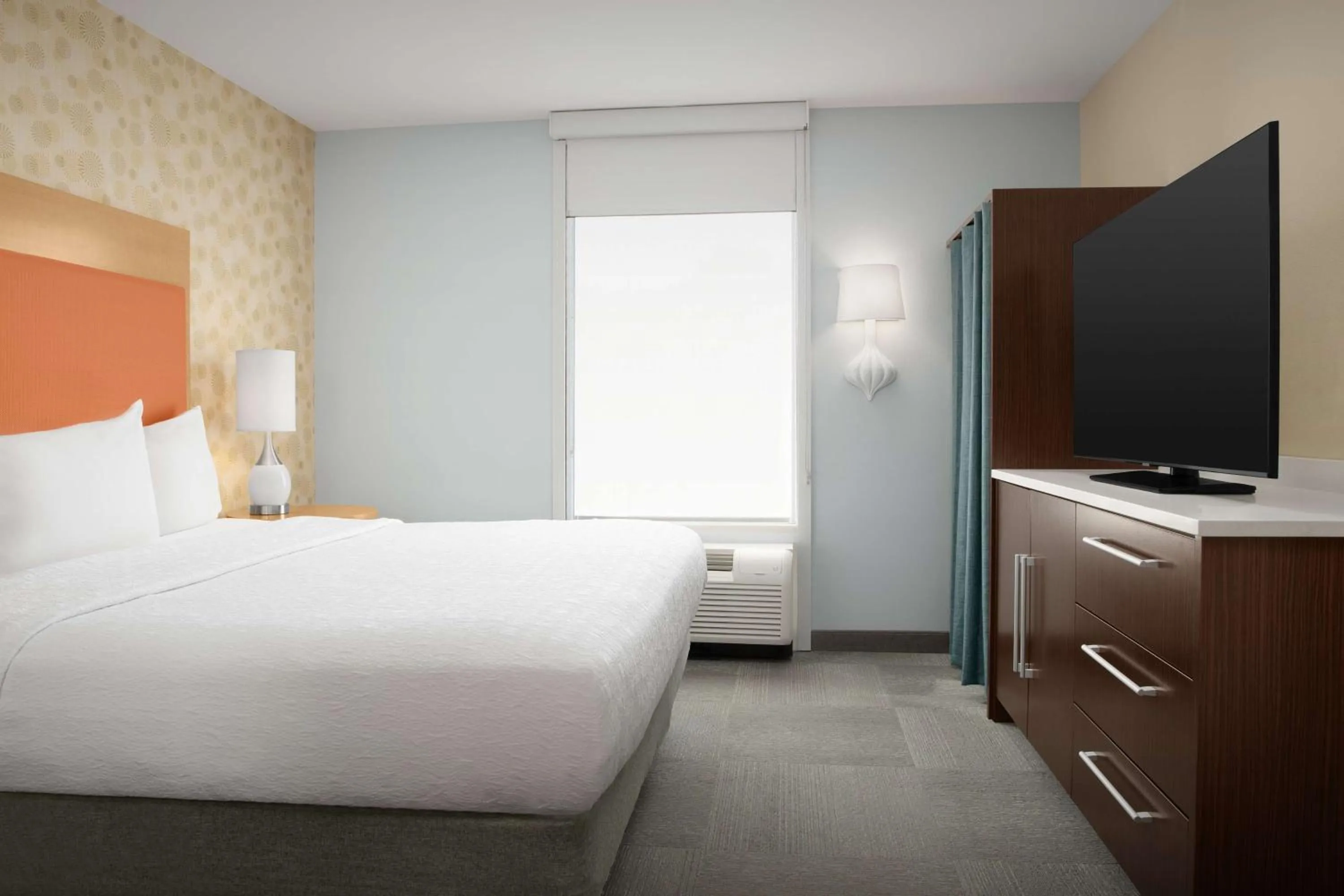 King Suite with Roll-In Shower - Non Smoking in Home2 Suites by Hilton Baltimore/White Marsh