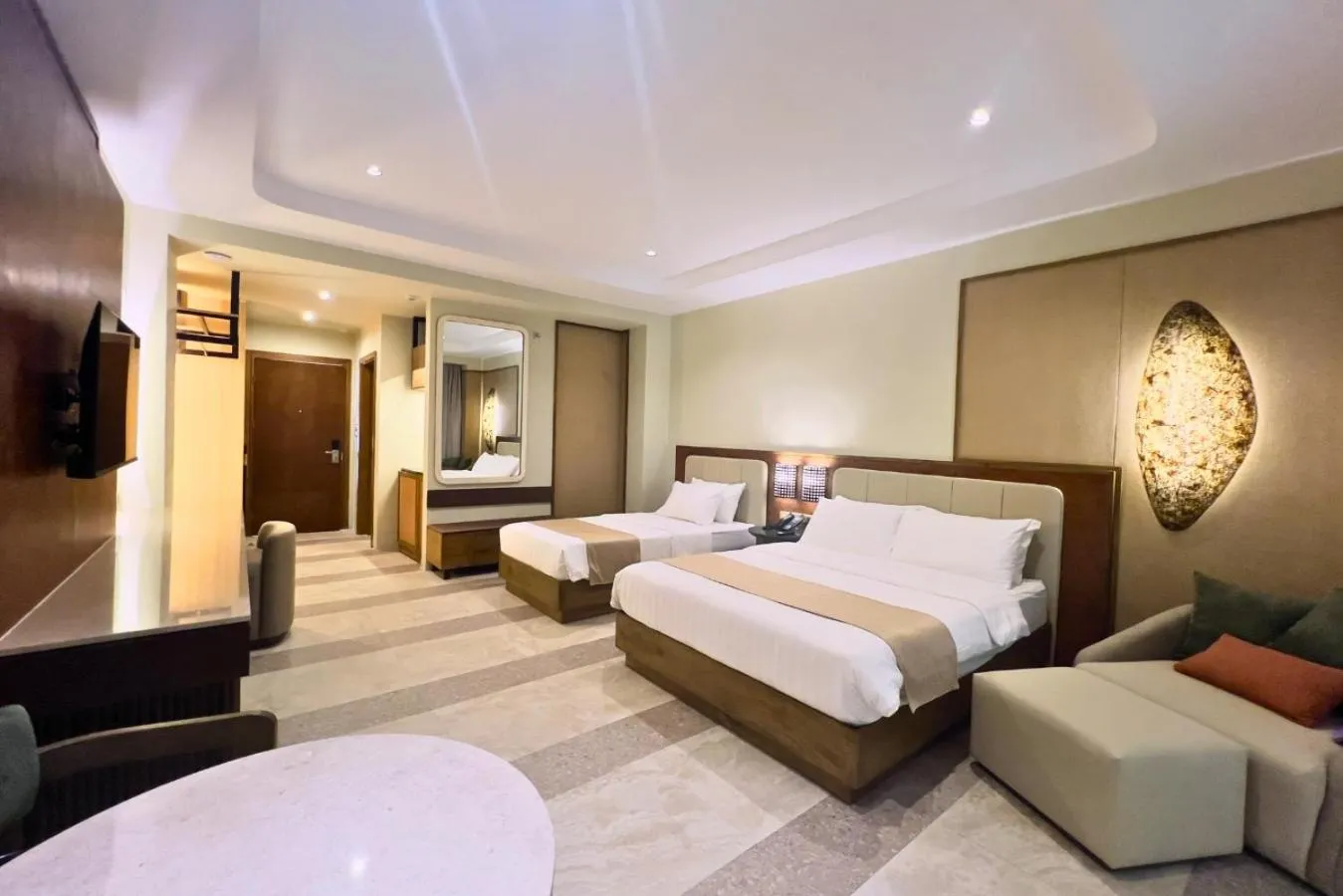 East Wing Grand Premier in Coron Westown Resort