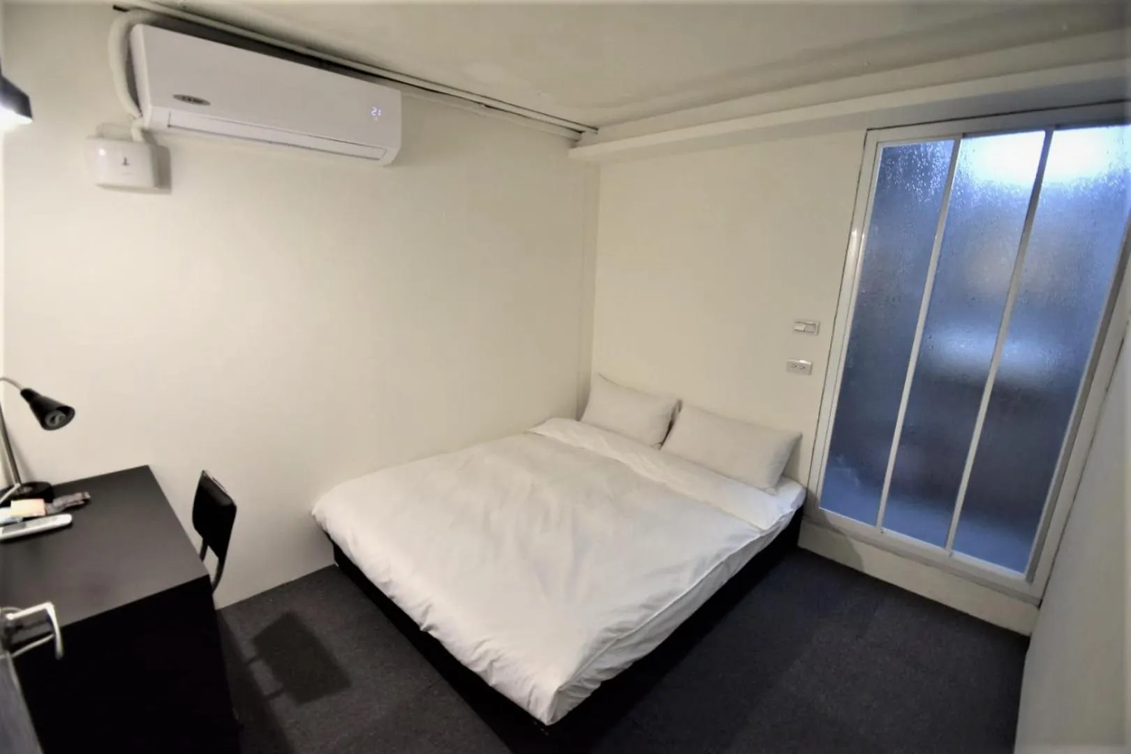 Suite in Inn Cube - Taipei Main Station