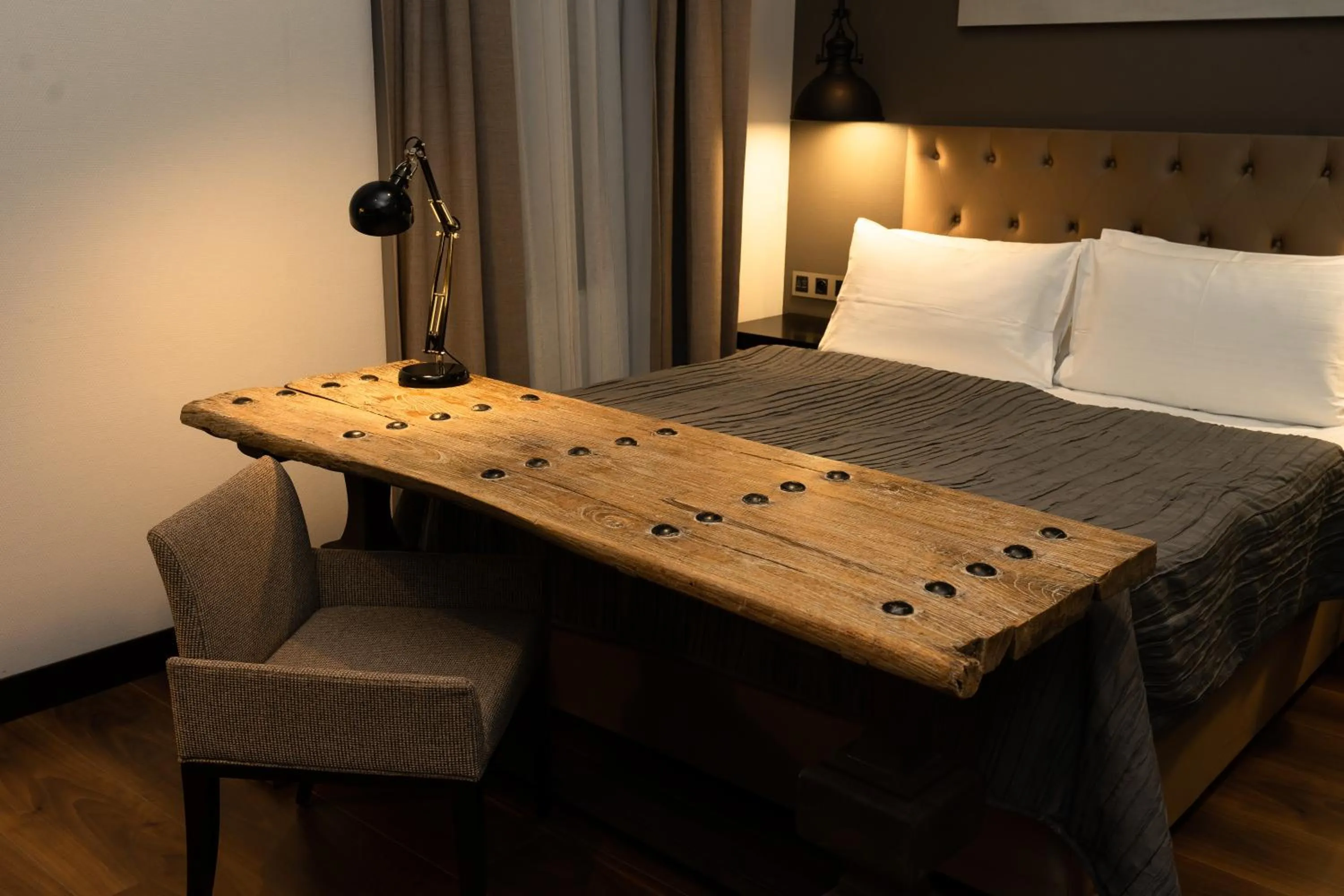 Lower Ground Floor Superior Double Room with Kitchen in Quentin Prague Hotel