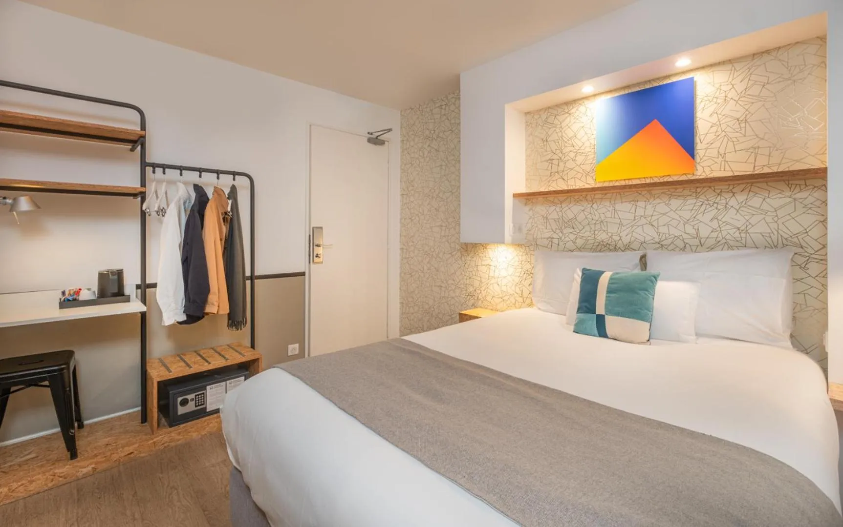 Single Room in Hotel Izzy