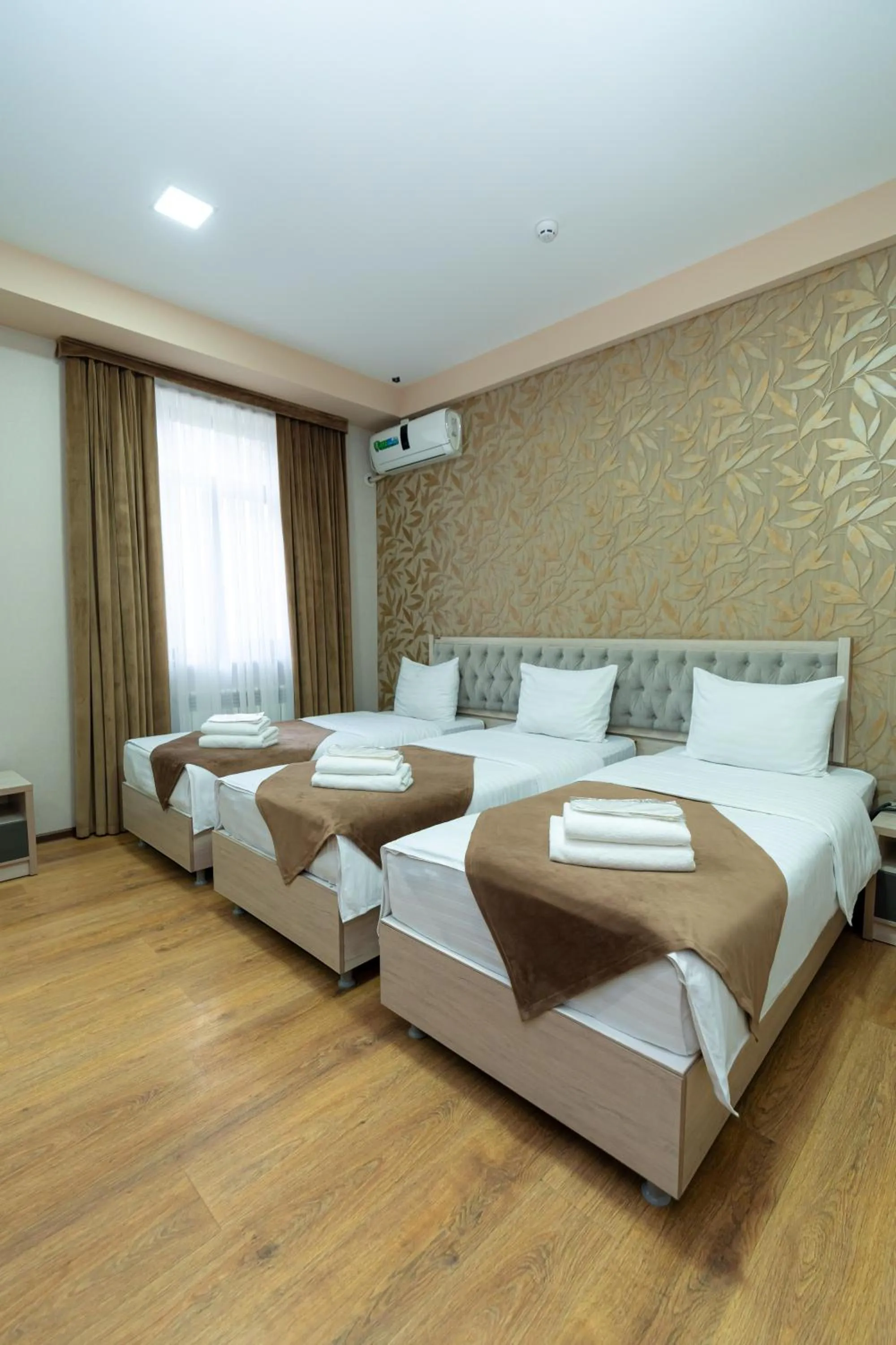 Classic Triple Room in Diamond Hotel Tashkent