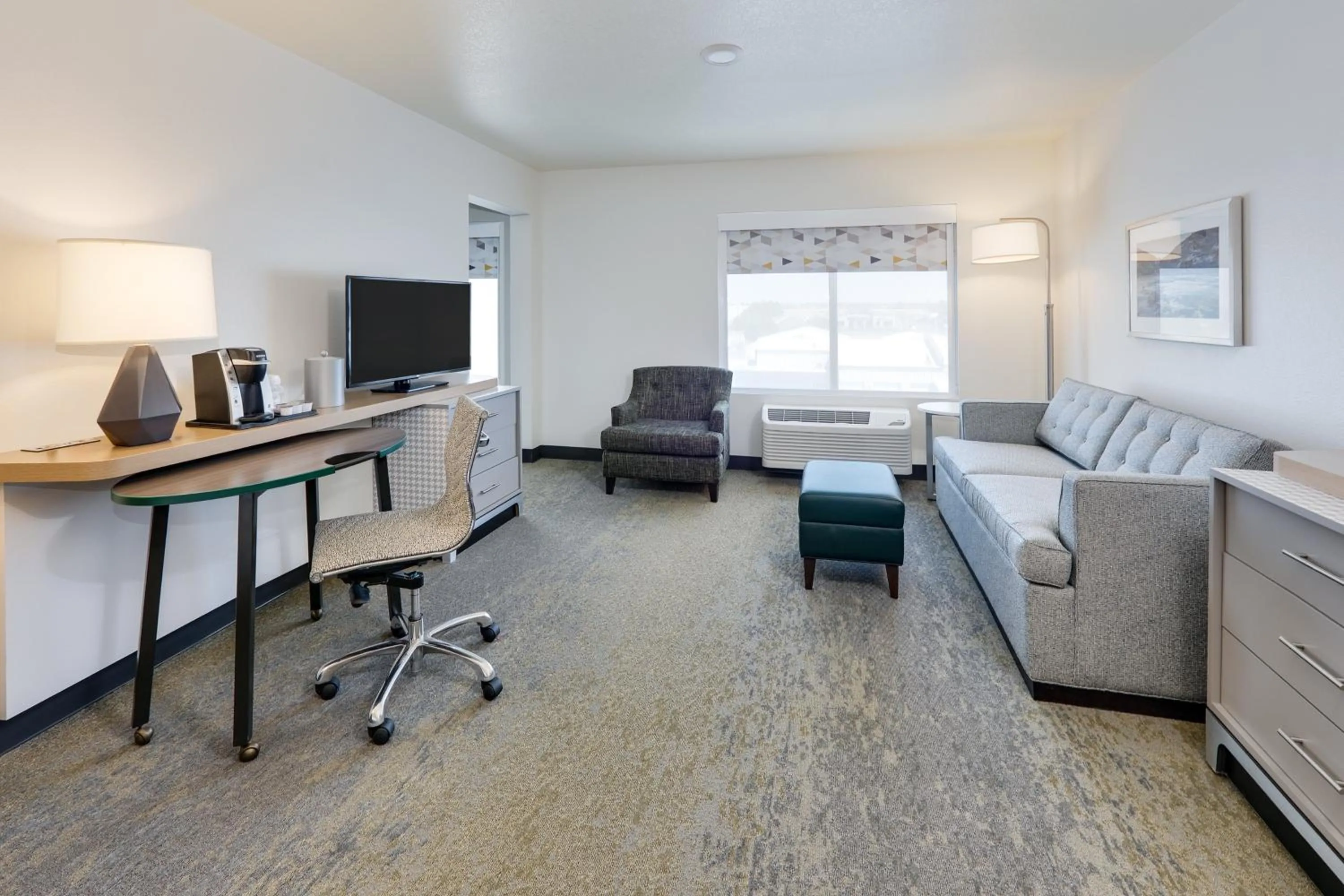 Suite - Hearing Accessible - Non-Smoking in Holiday Inn Twin Falls by IHG