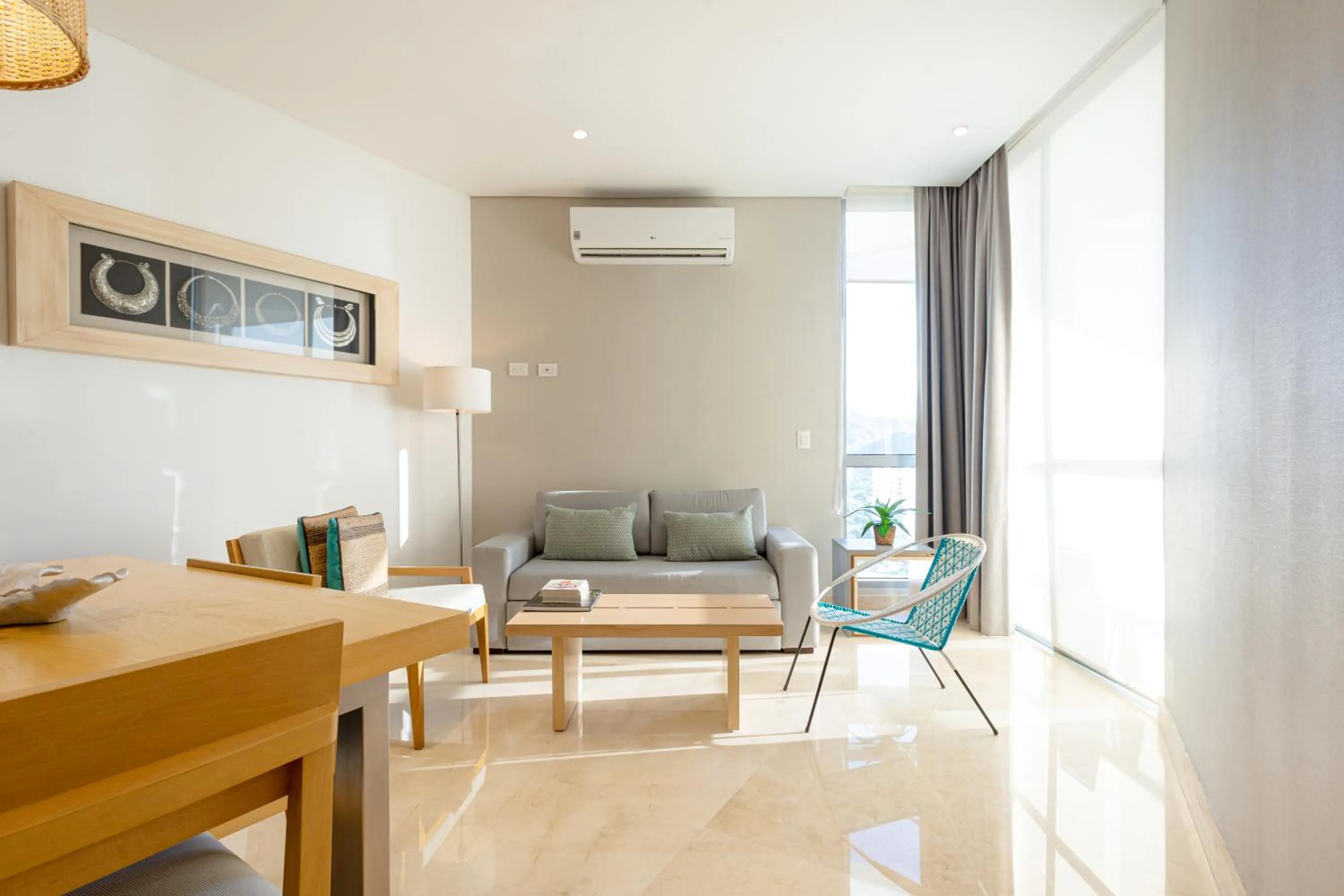 One-Bedroom Apartment in Grand Marina Suites Santa Marta