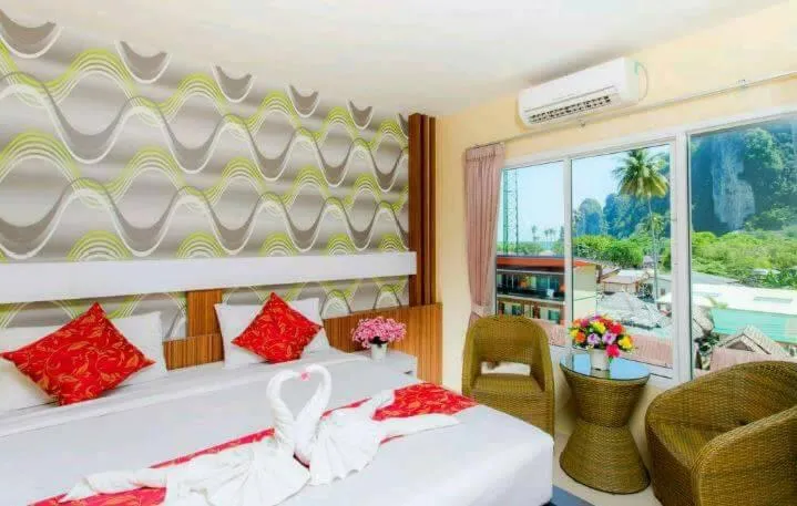 Deluxe Double Room with Balcony in Phi Phi Maiyada Resort