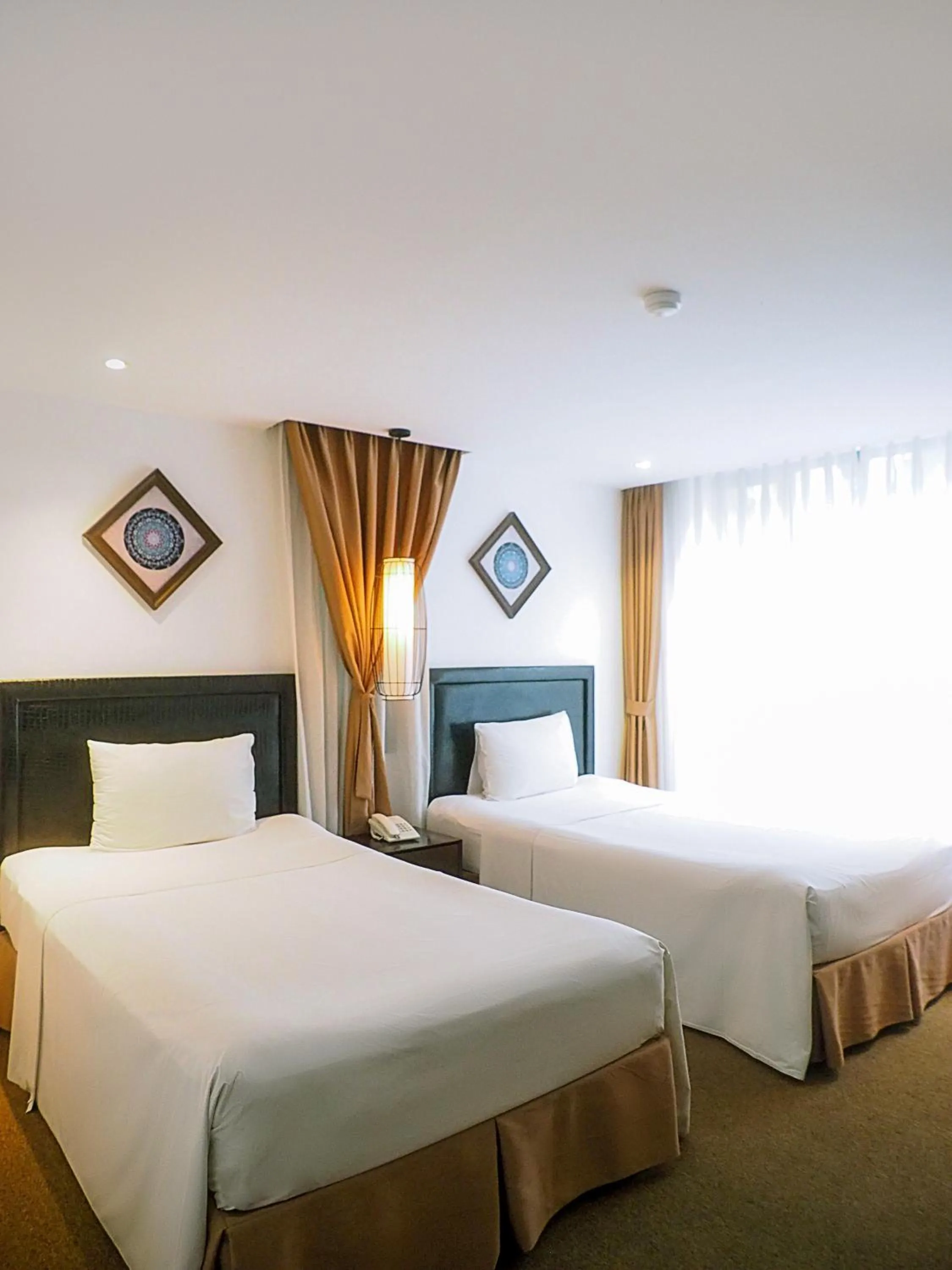 Large Twin Room in Rosa Hanoi Hotel