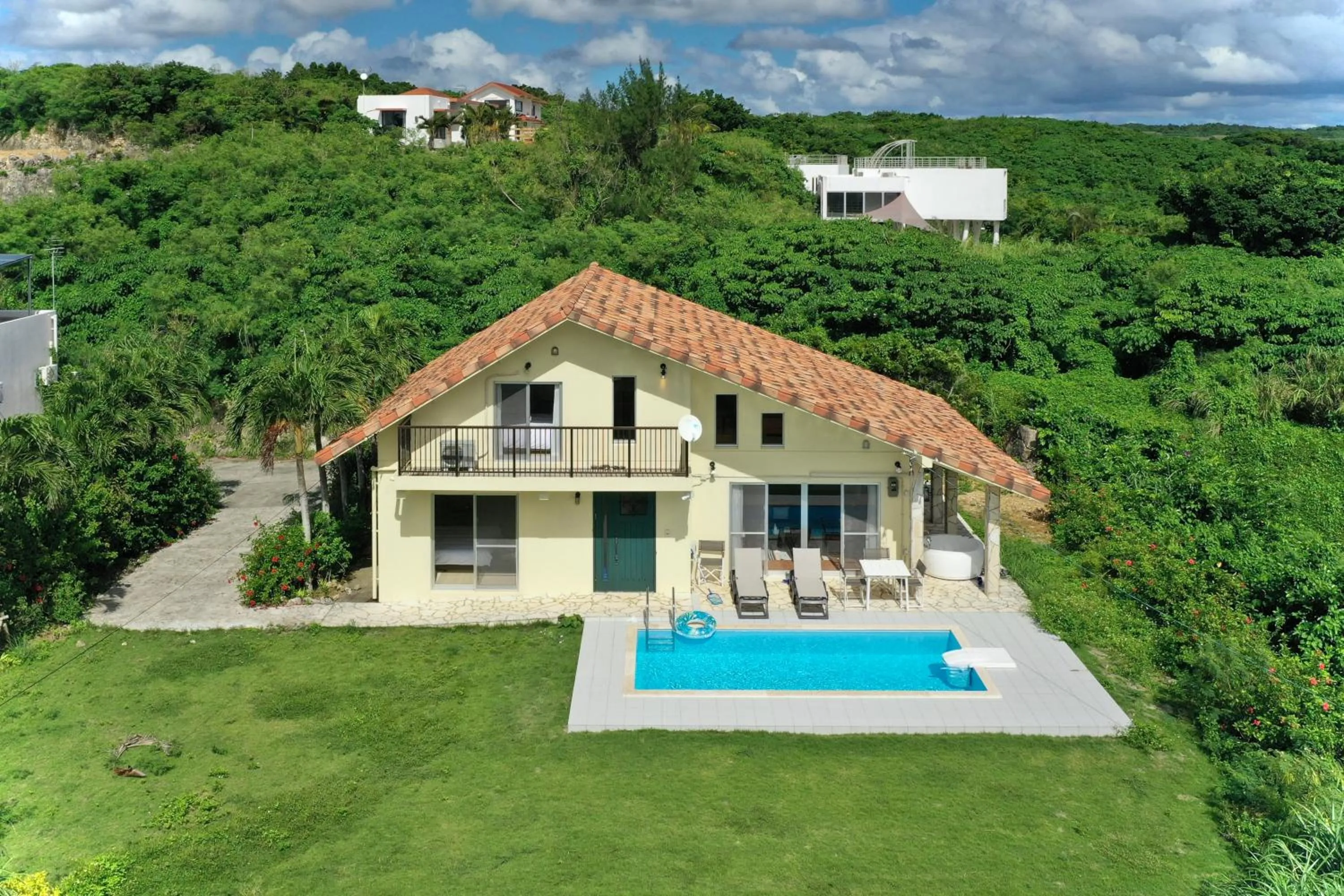 Villa with Private Pool in Crystal Villa Imgya