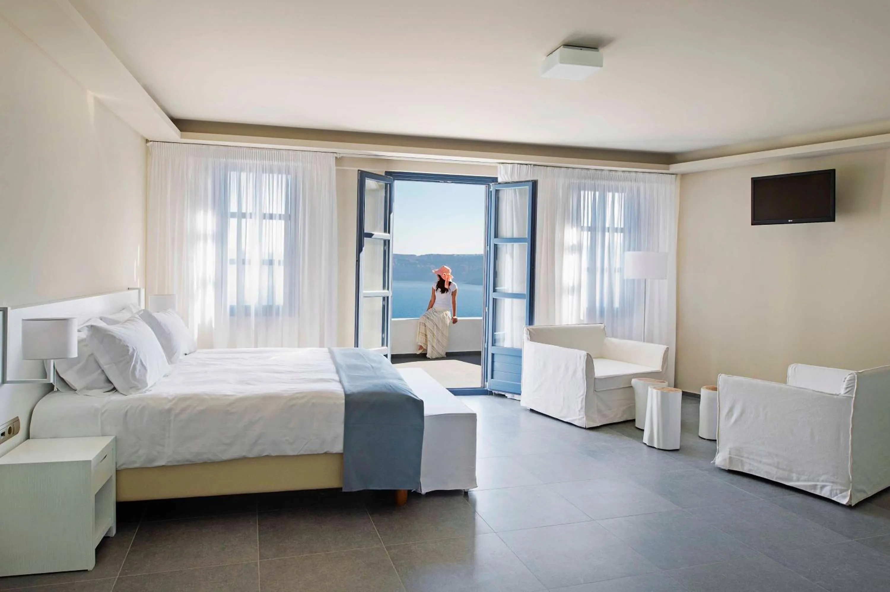 Superior Suite with Caldera View in Acroterra Rosa Luxury Suites & Spa