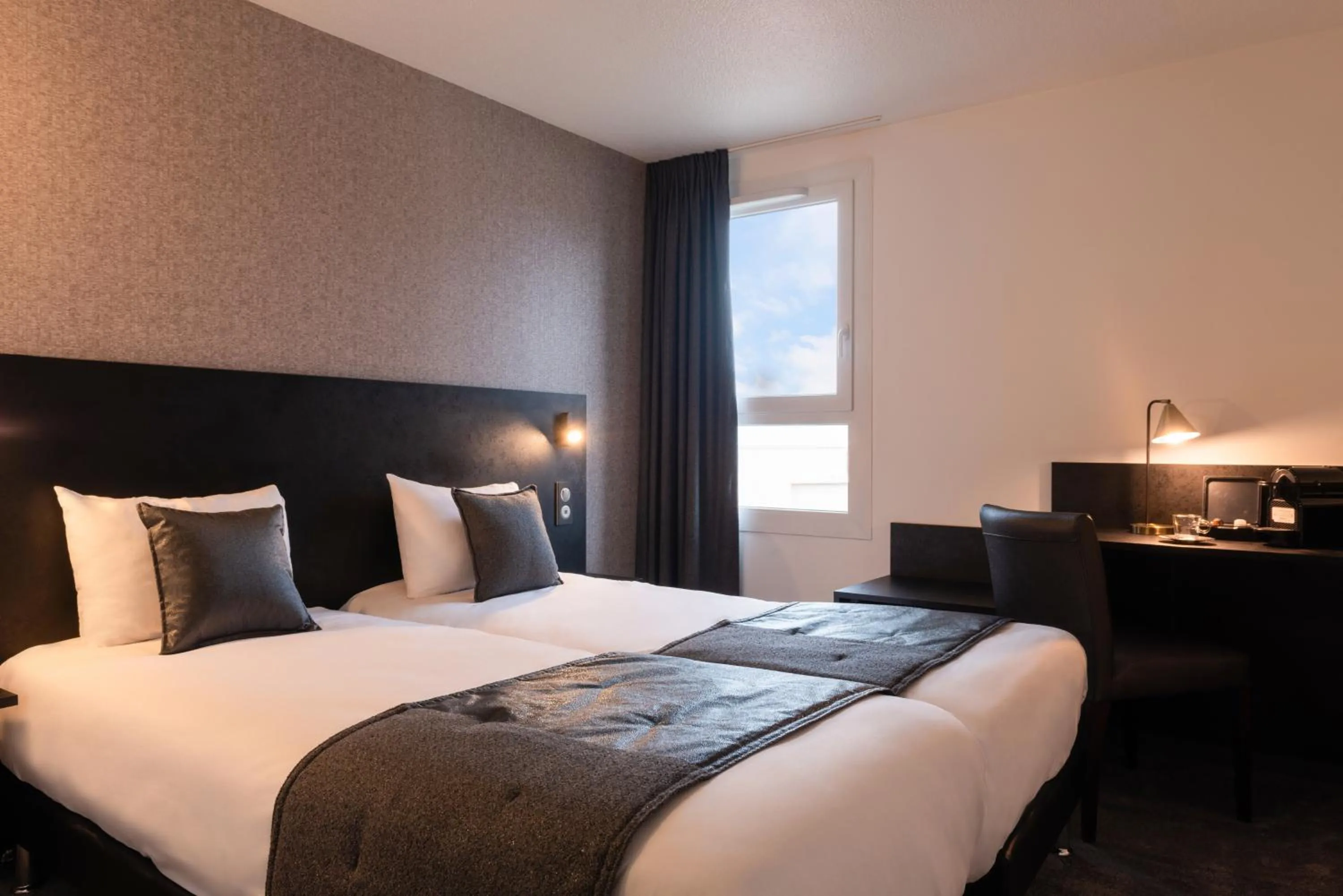 Chambre Lit Jumeaux Élégance in The Originals City, Hôtel Orléans Nord