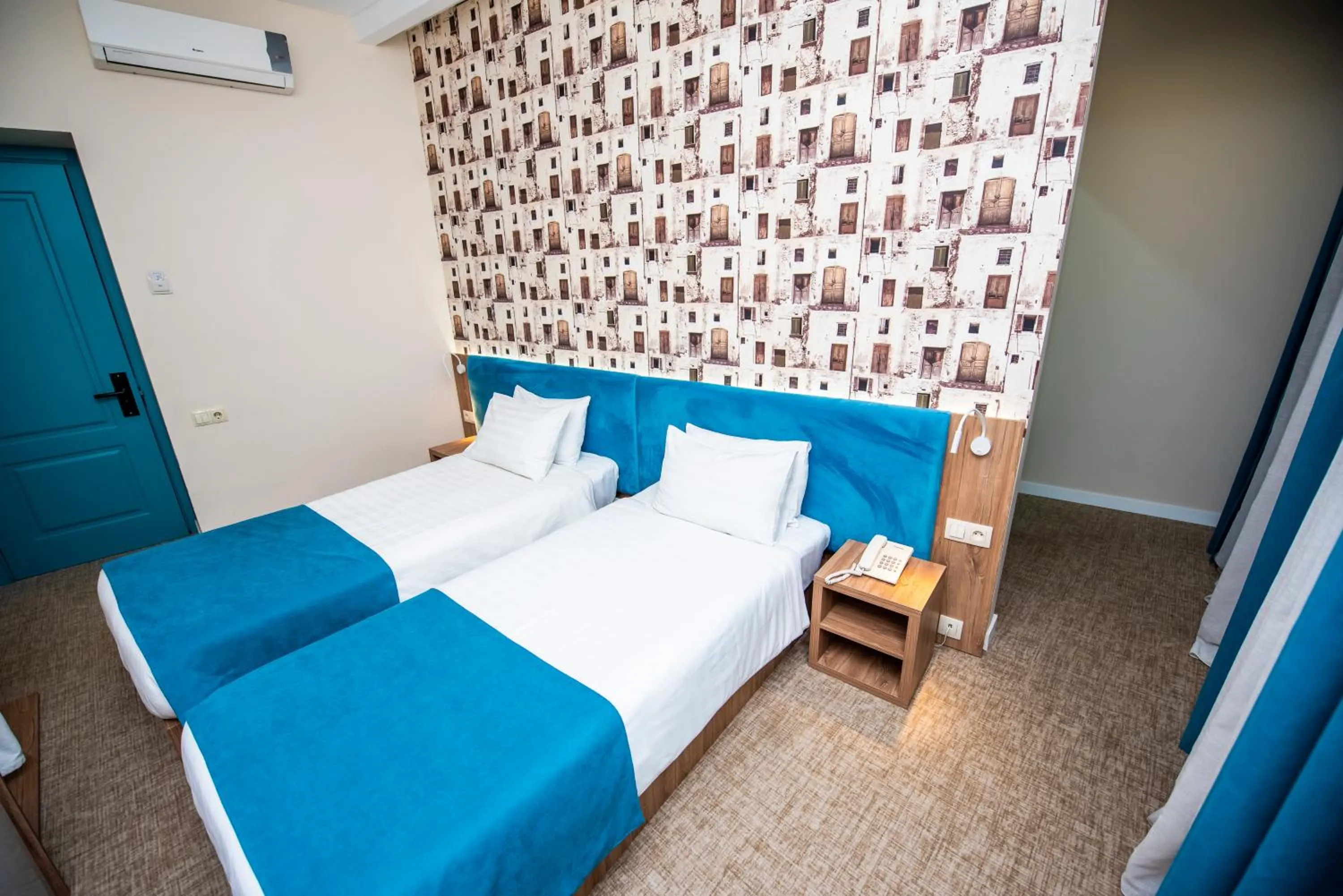 Double or Twin Room with Balcony - single occupancy in City Inn - Boutique Hotel Tbilisi
