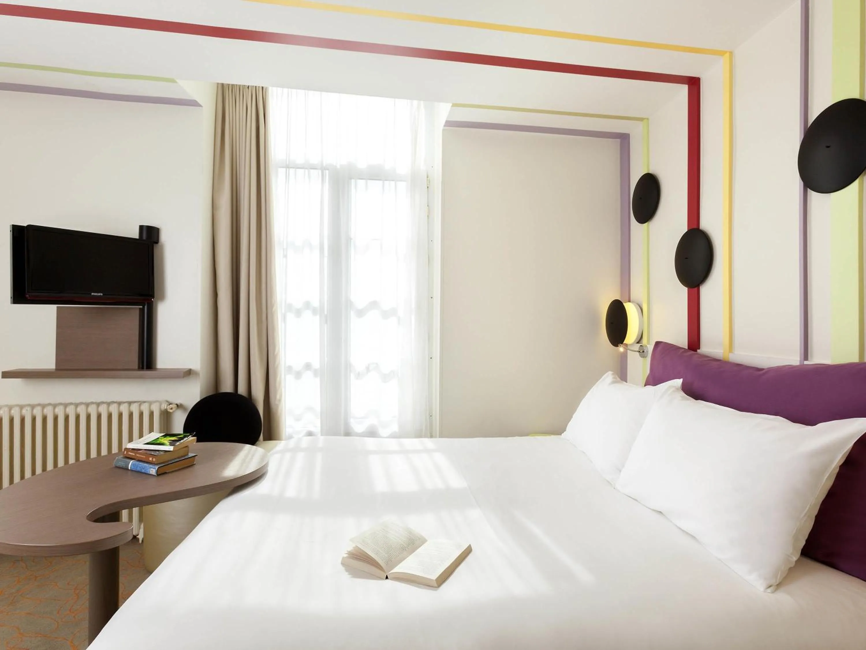 Standard Room with 1 Double Bed - Breakfast included in ibis Styles Bayonne