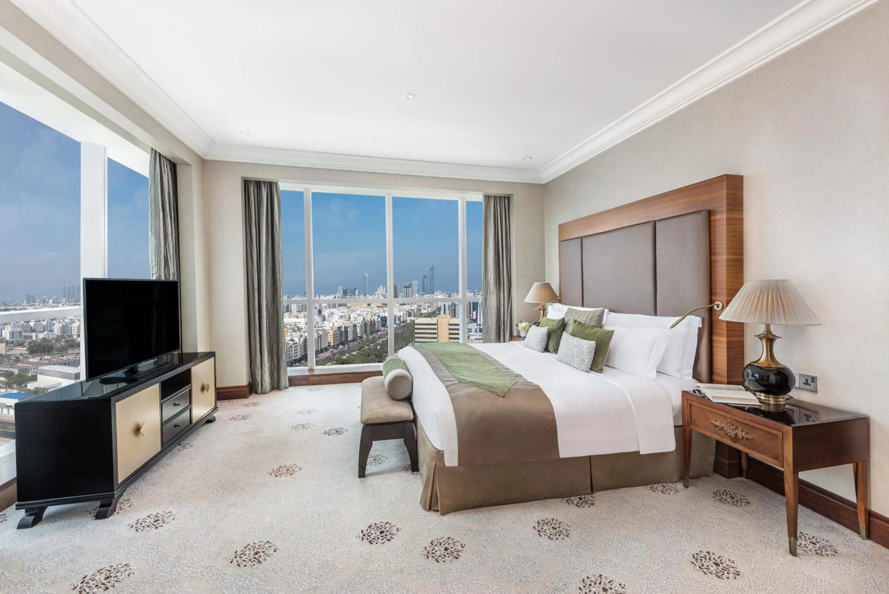 Junior Suite in Dusit Thani Abu Dhabi