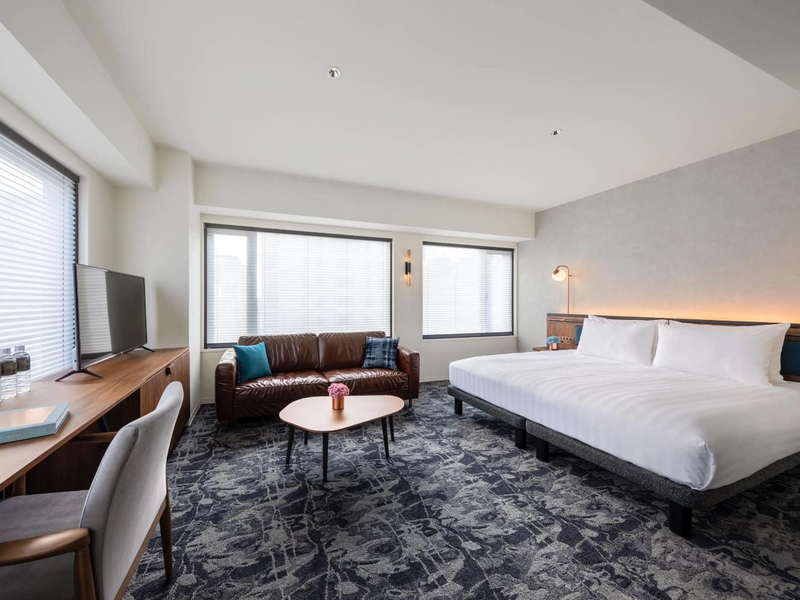 Premier King Room in The Lively Osaka Honmachi