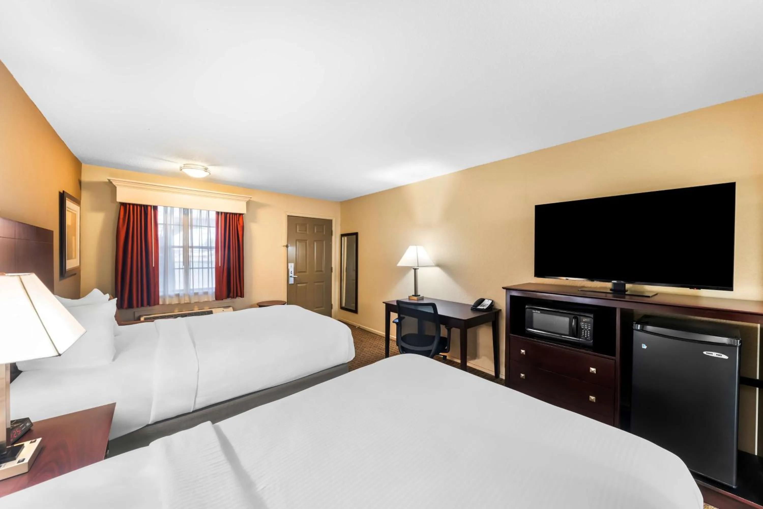 Double Room with Two Double Beds - Non-Smoking in Best Western Markita Inn