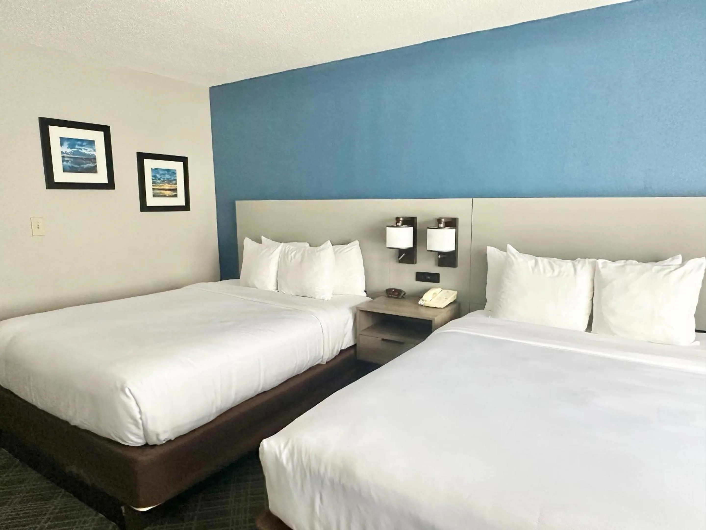 Standard Queen Room with Two Queen Beds - Non-Smoking in Comfort Inn & Suites Cartersville - Emerson Lake Point
