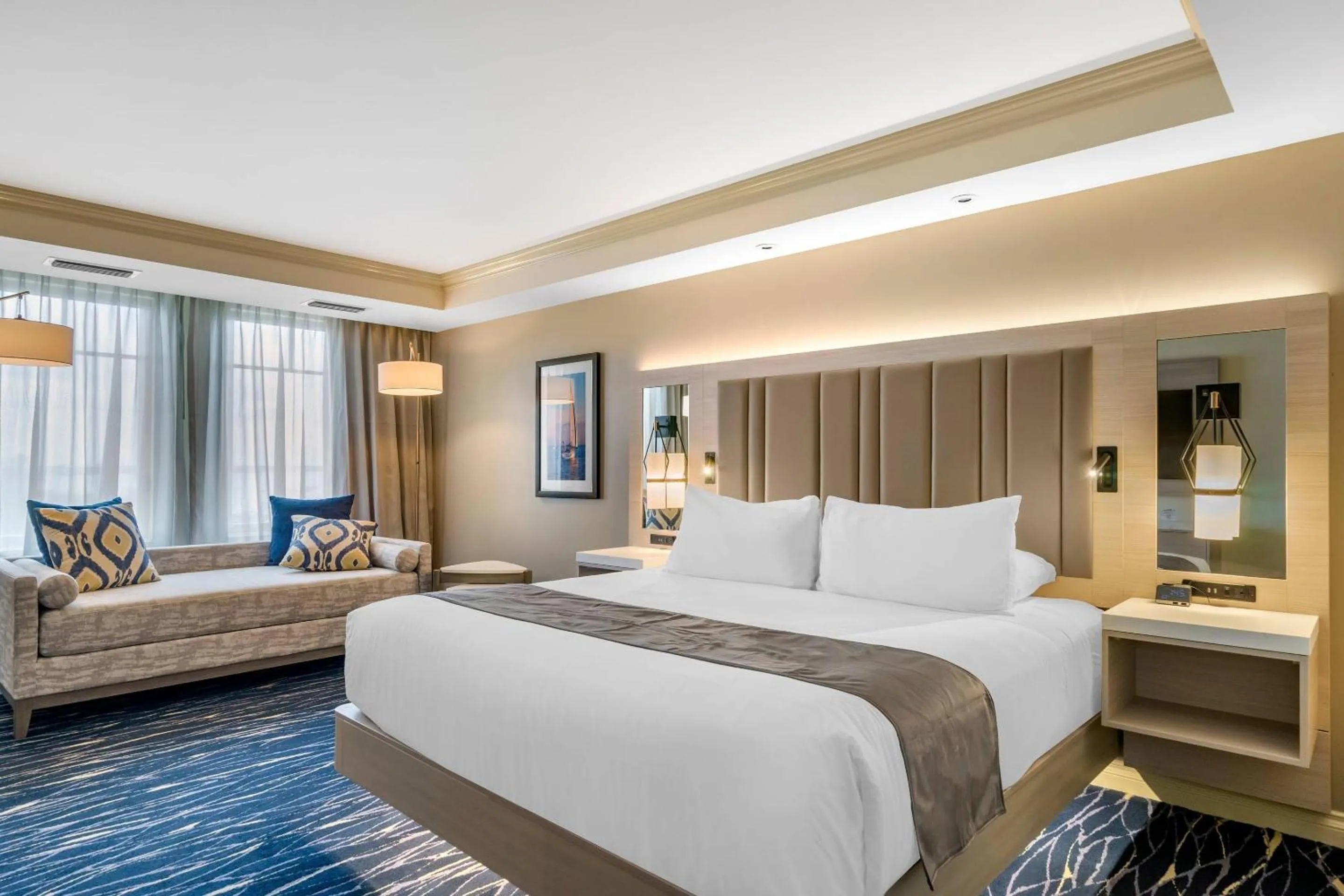 King Room with Harbor View - Non-Smoking in Wyvern Hotel, an Ascend Collection Hotel