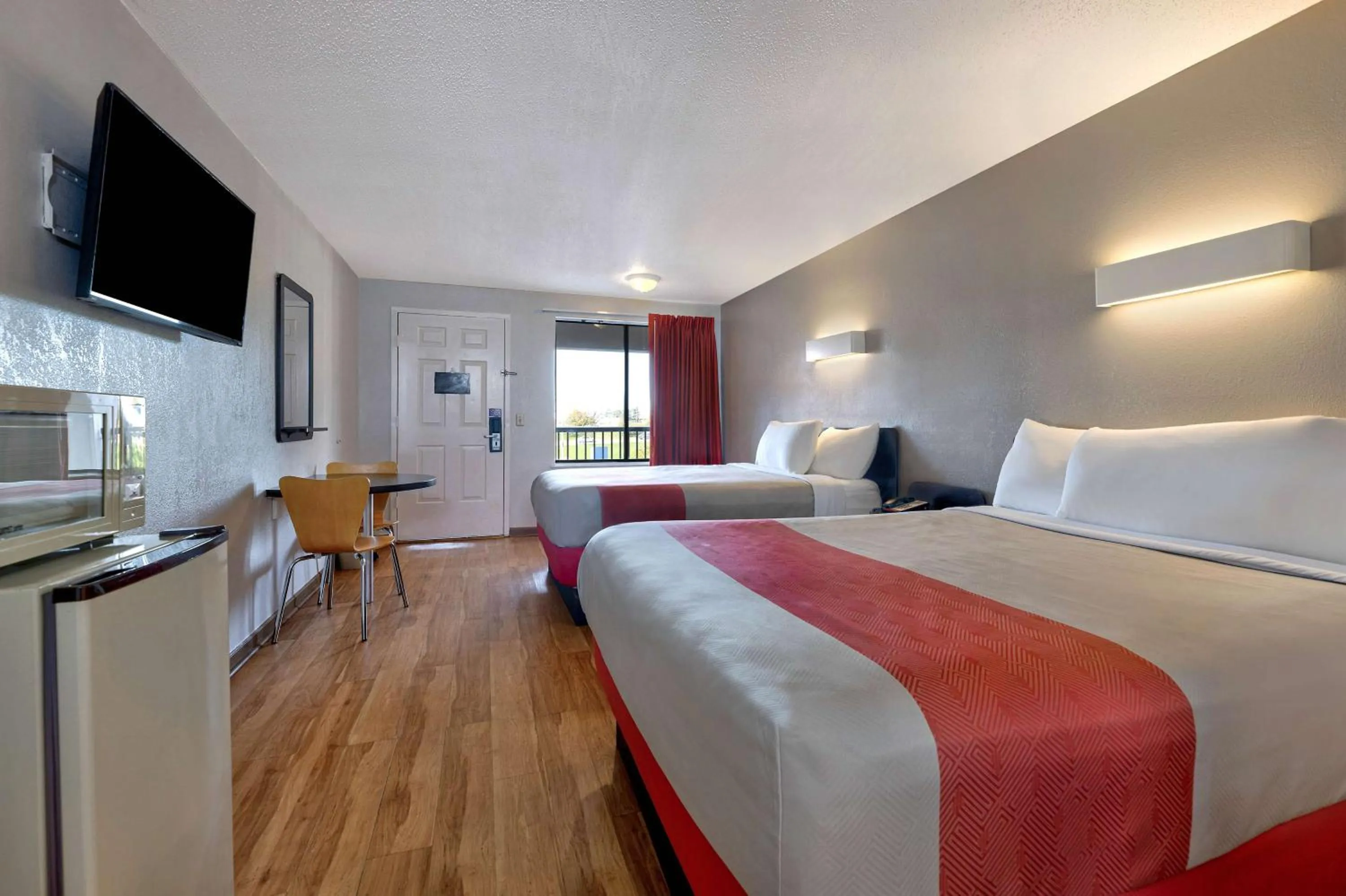 Queen Room with Two Queen Beds - single occupancy - Non-Smoking in Motel 6-Cookeville, TN