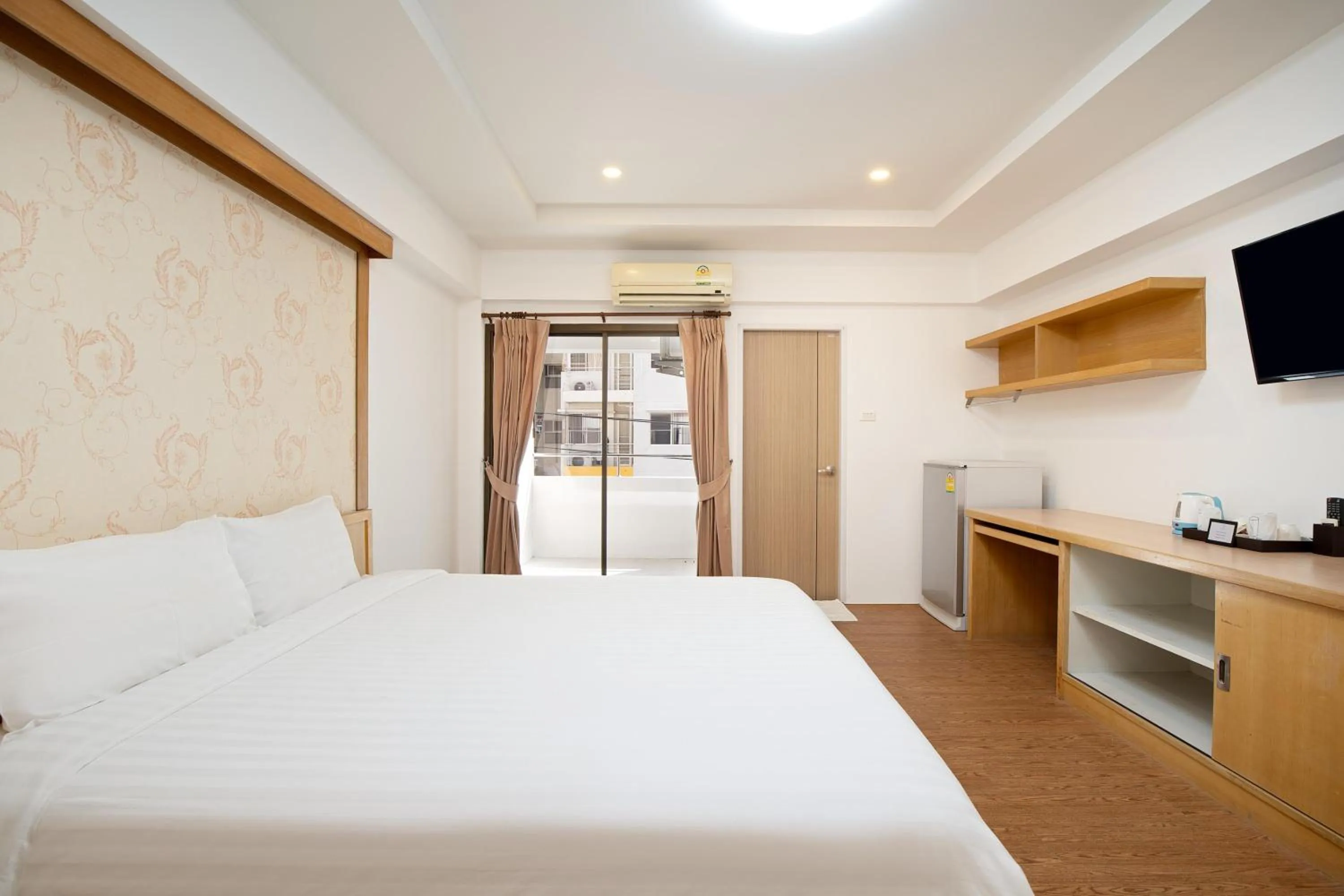 Superior Double Room in P-Park Hotel Bangkok