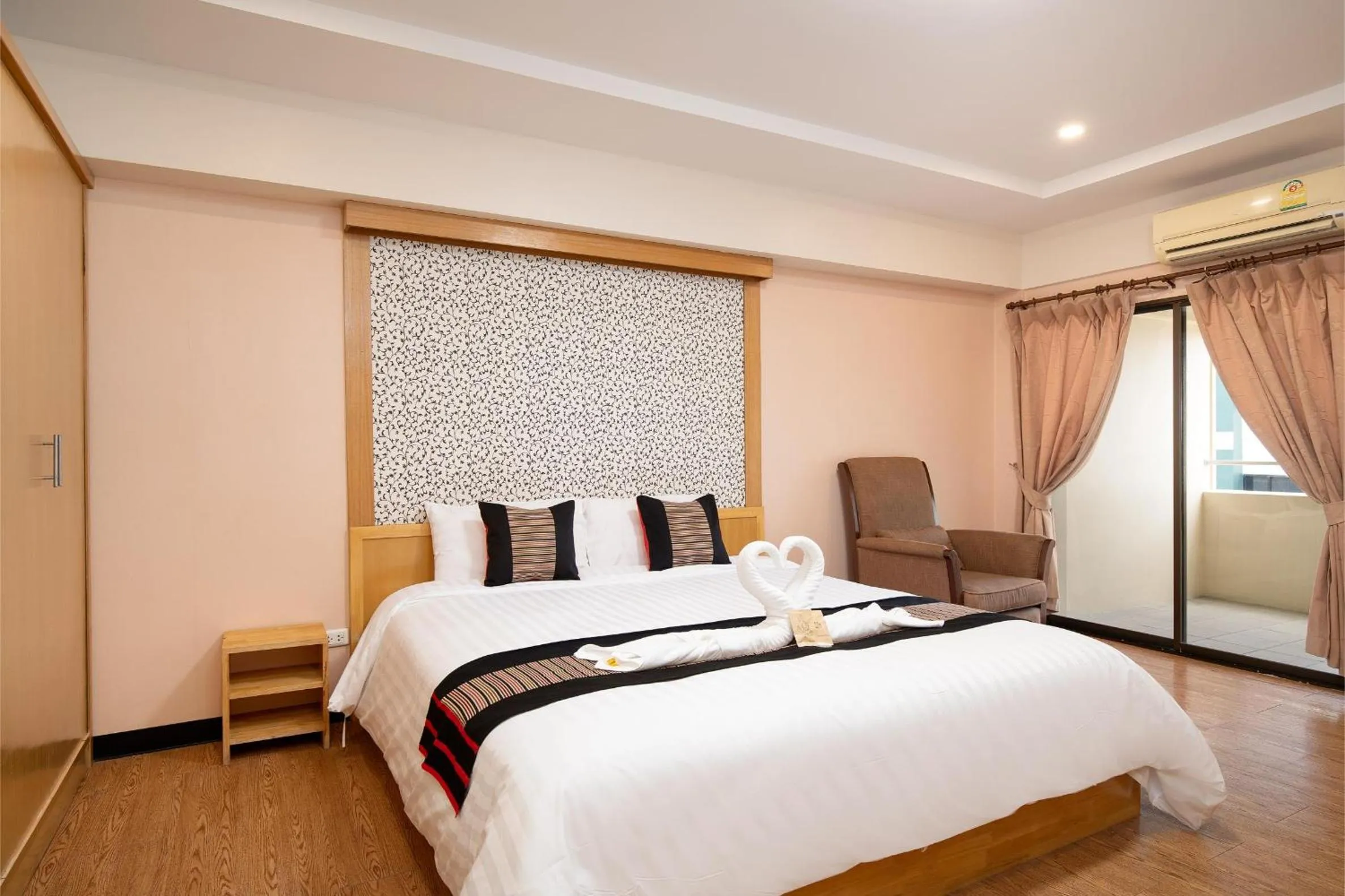 Superior Double Room in P-Park Hotel Bangkok