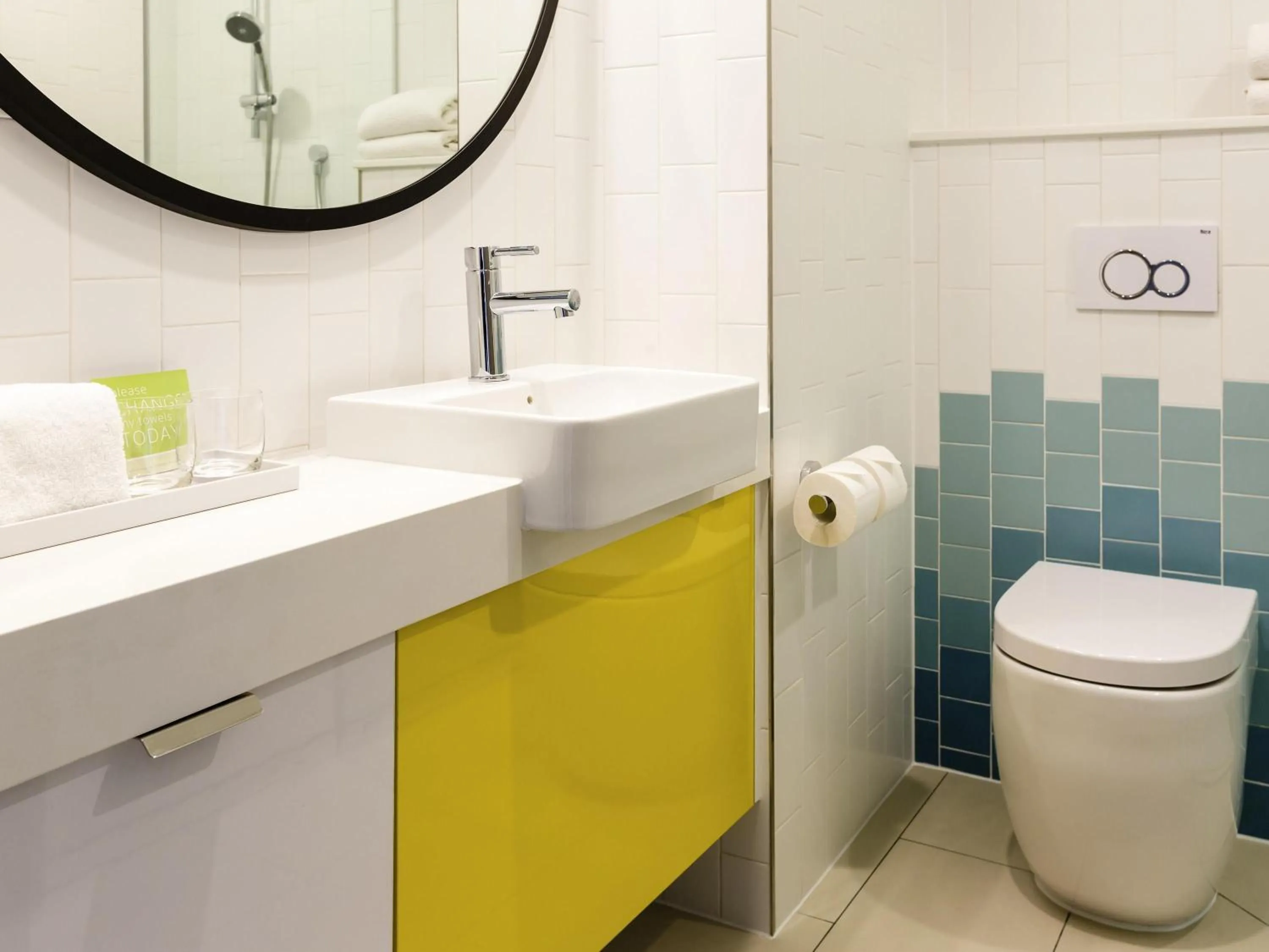 Standard Room with 2 Single Beds in ibis Styles East Perth