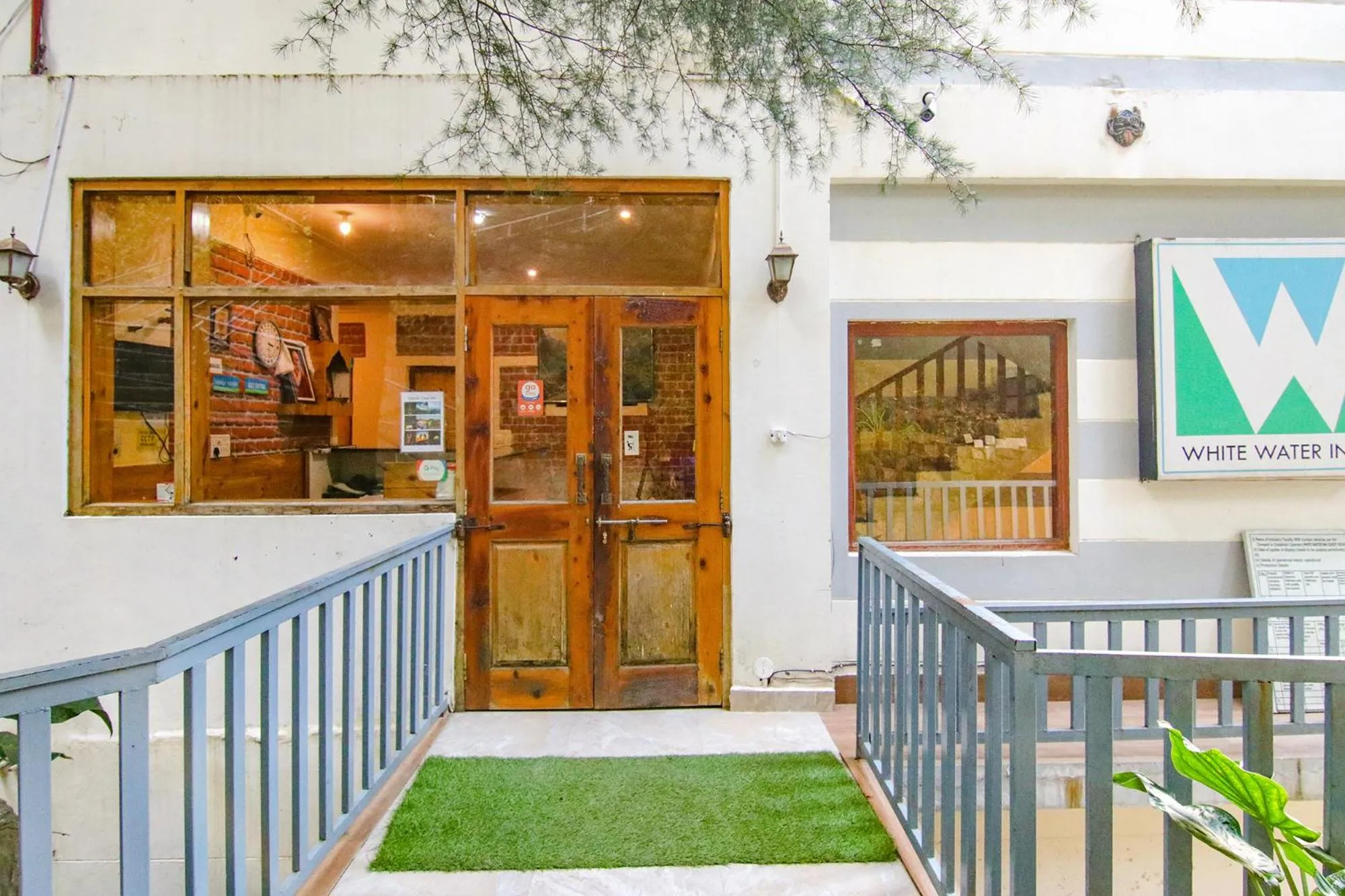 White Water Inn Mcleodganj