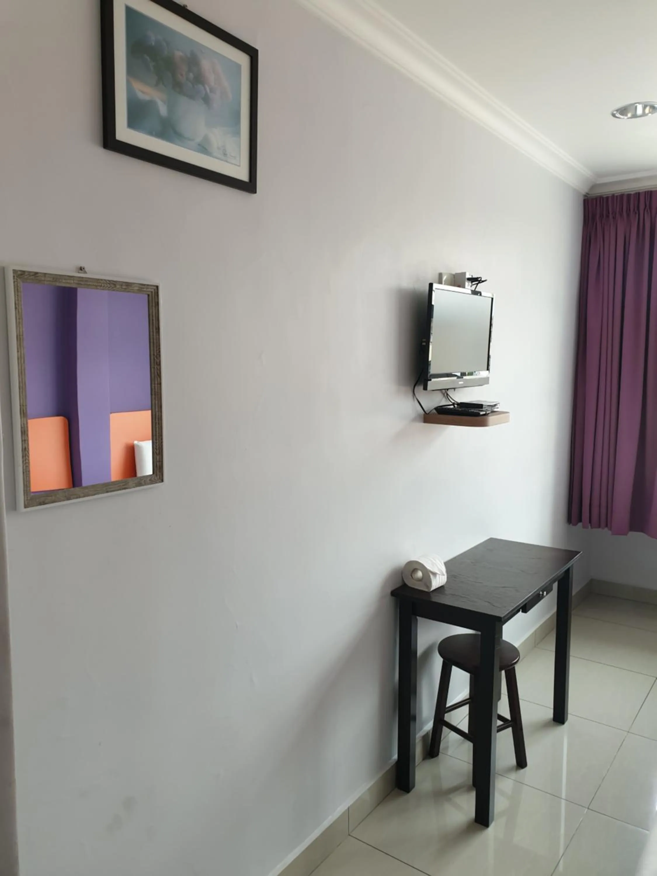 Twin Room with View in 56 HOTEL