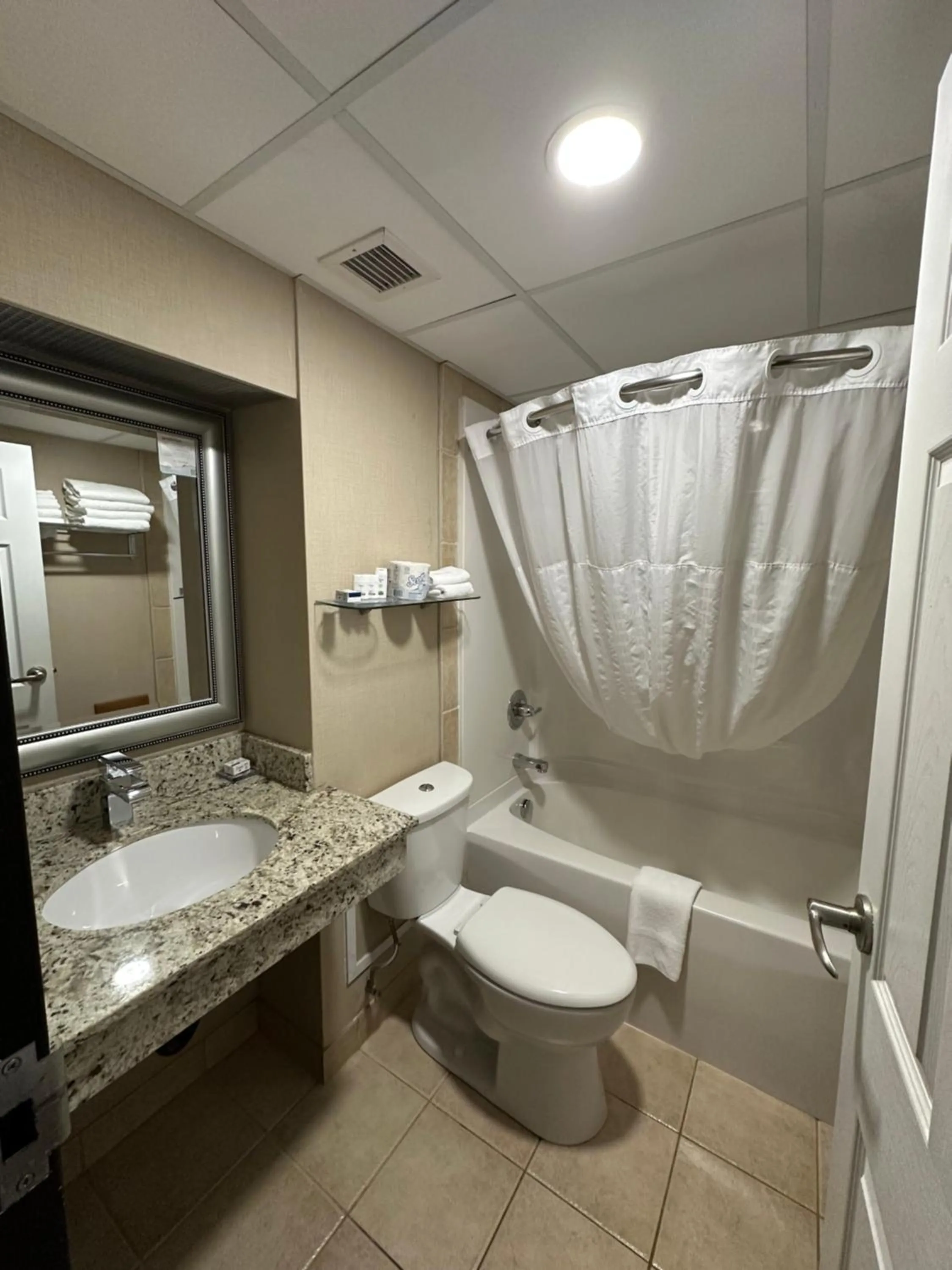 Queen Room with Two Queen Beds - Non-Smoking in Wyndham Garden Medicine Hat Conference Center
