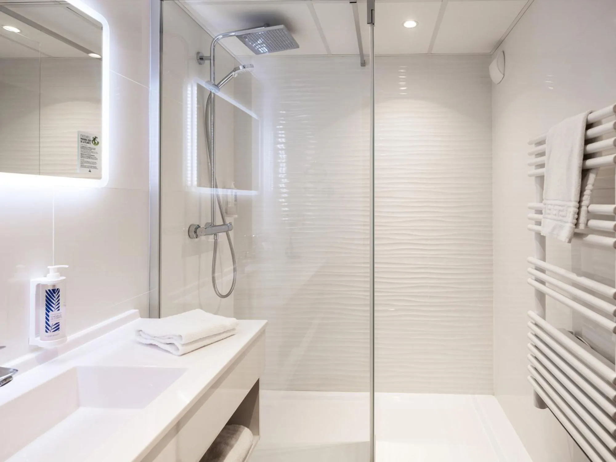 Deluxe Double Room in Westotel Nantes Atlantique