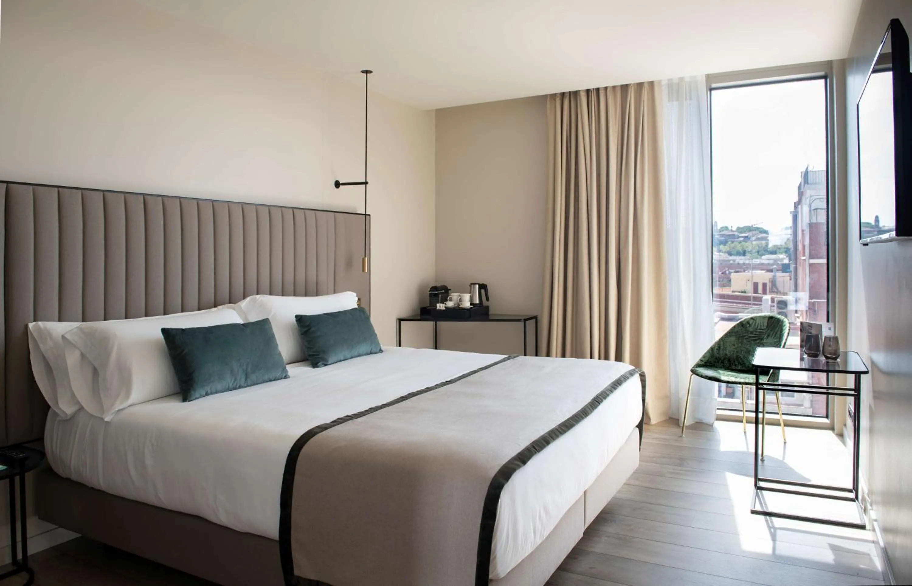 Deluxe Room in Occidental Barcelona 1929