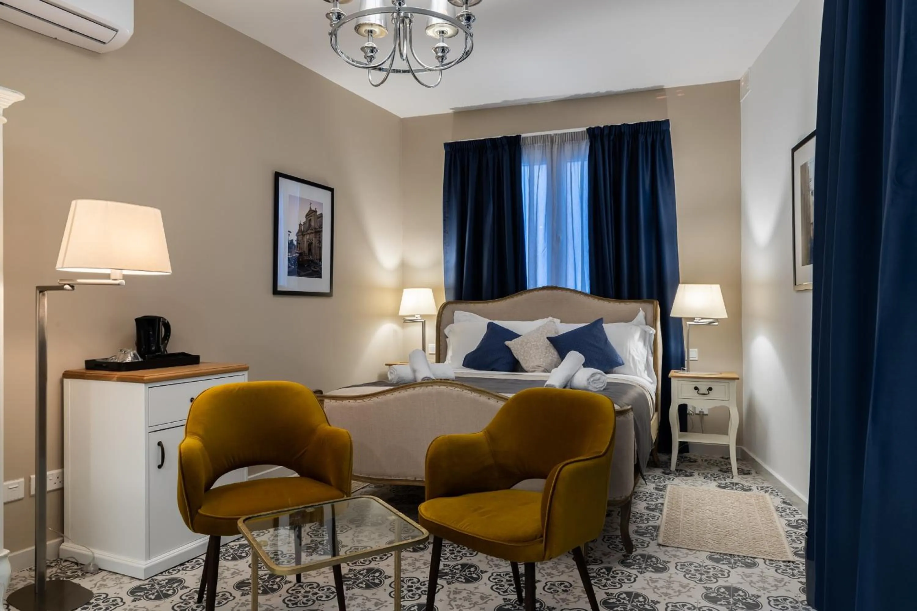 Superior Double Room in MYN in Rabat