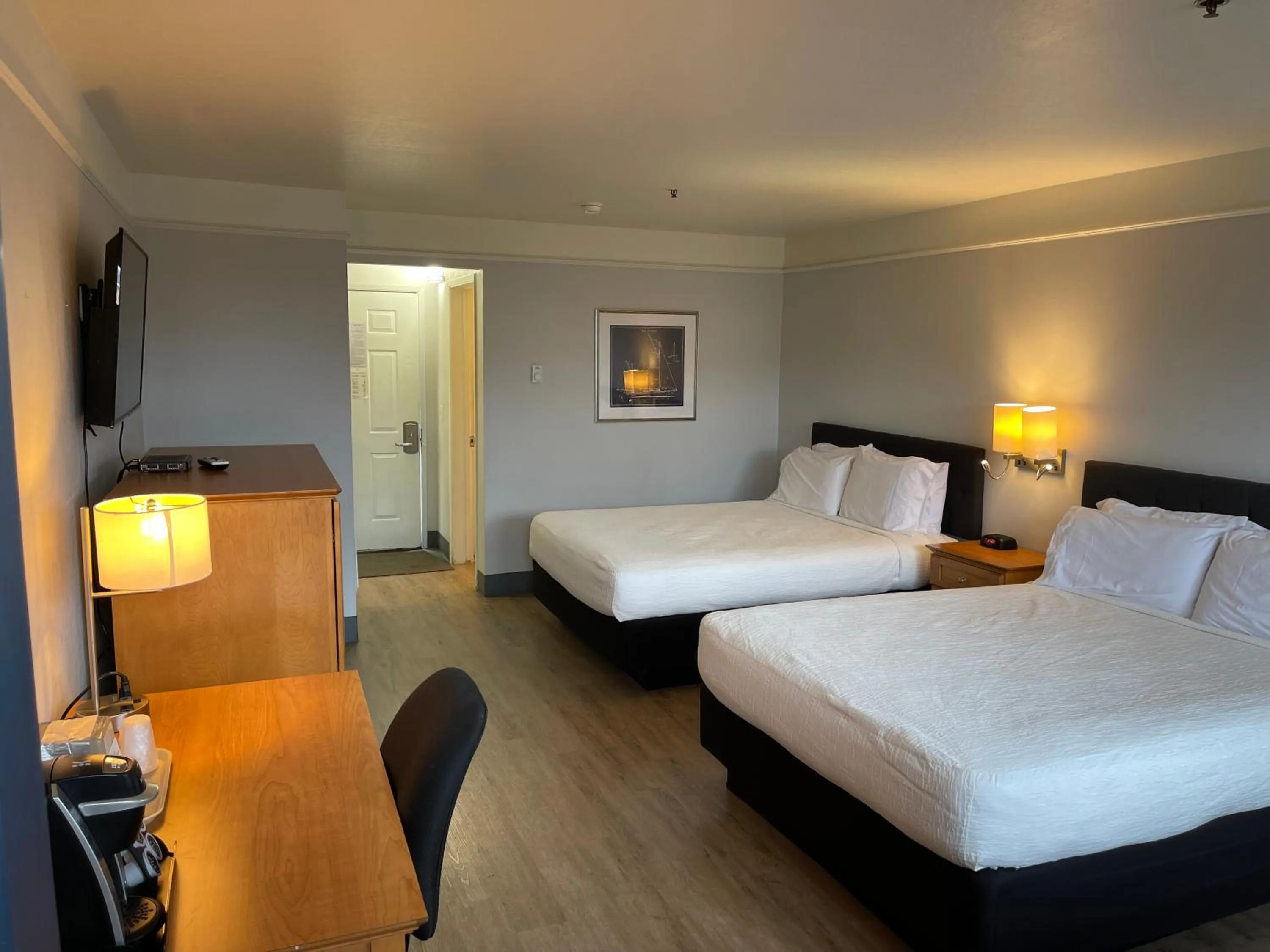 Double Room with Patio in Seabird Lodge Fort Bragg