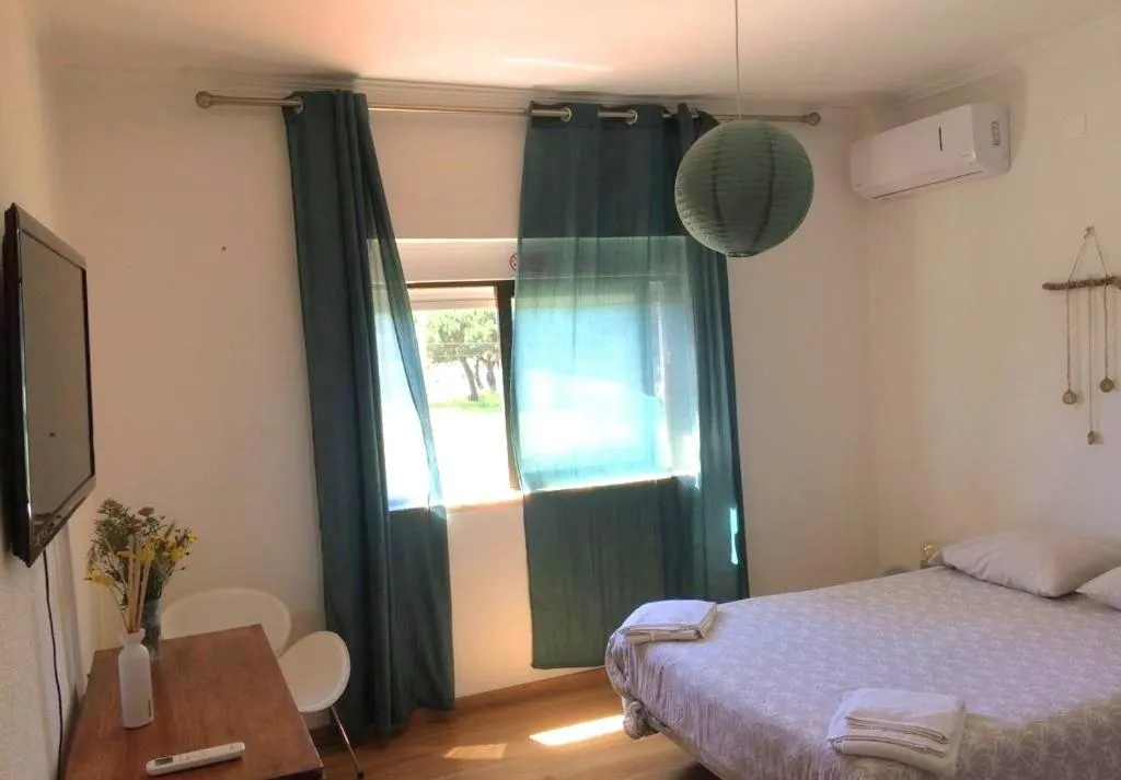 Suite in Sublime Sun & Van - By Meco Stays