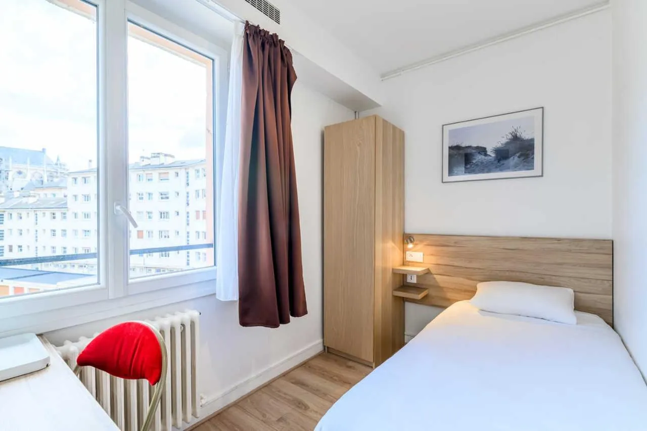 Single Room in Comfort Hotel Rouen Alba