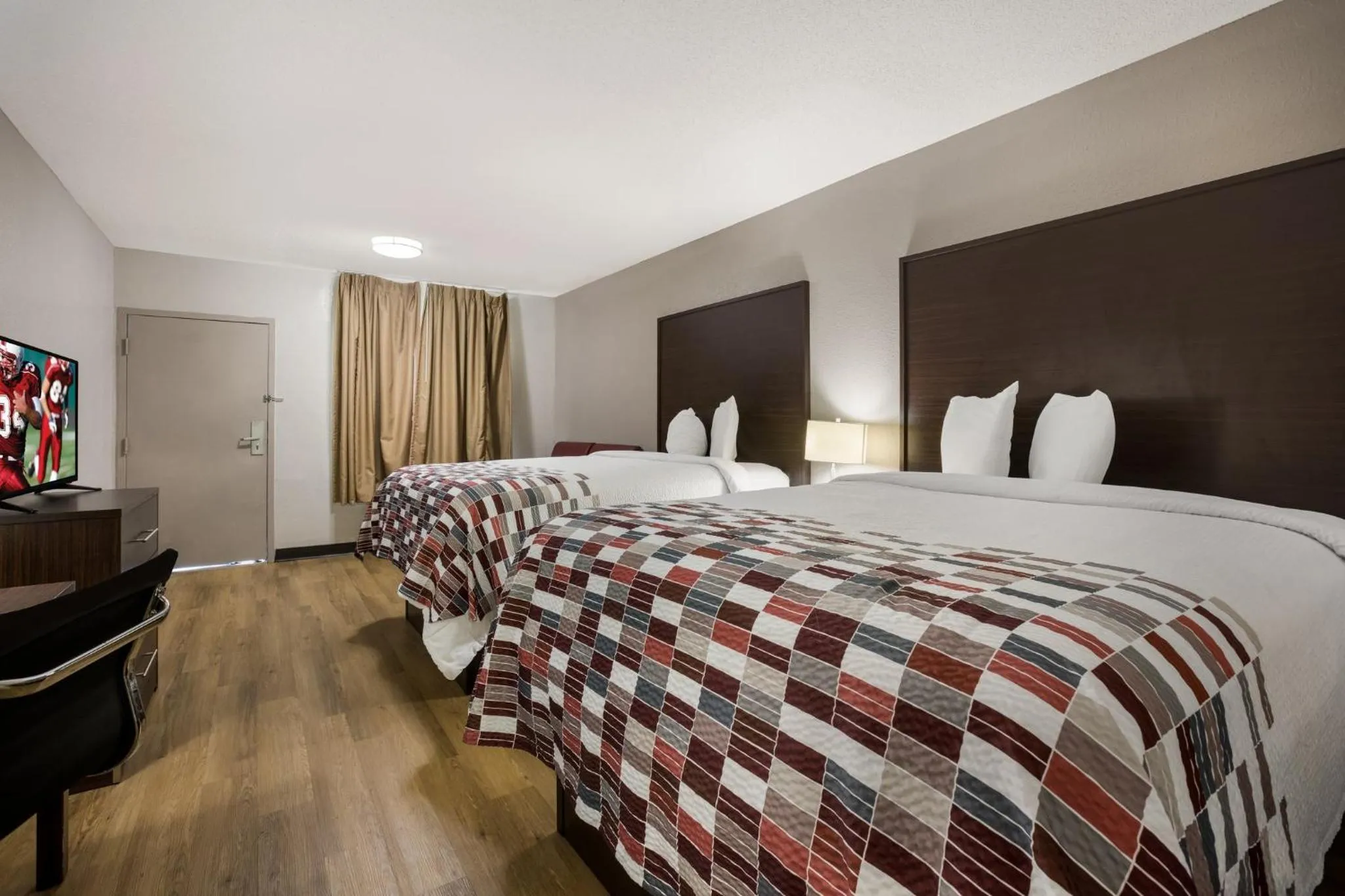 Deluxe Room with Two Double Beds Non-Smoking in Red Roof Inn & Suites Statesboro - University