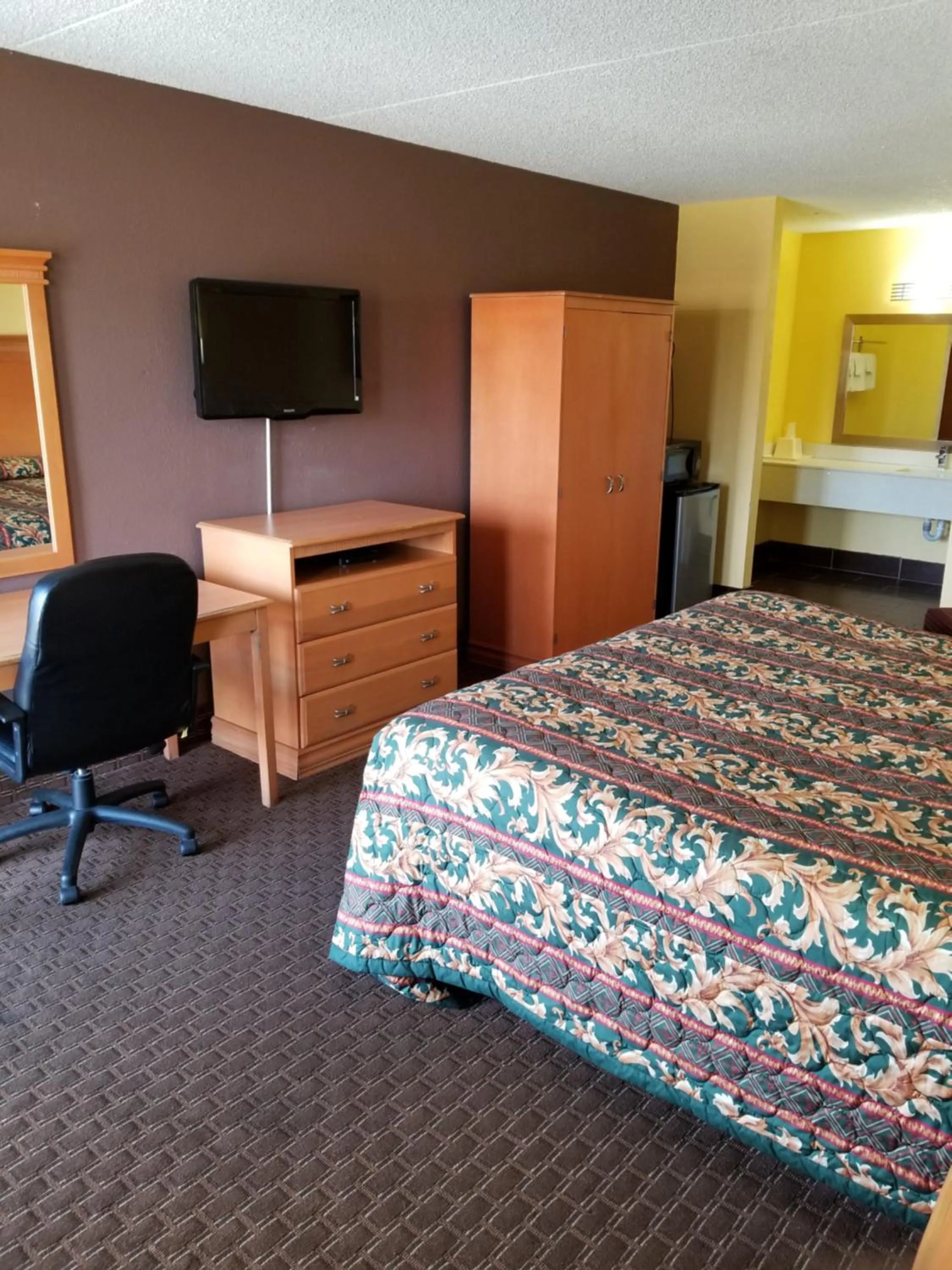 King Room- Smoking in Hermitage Inn