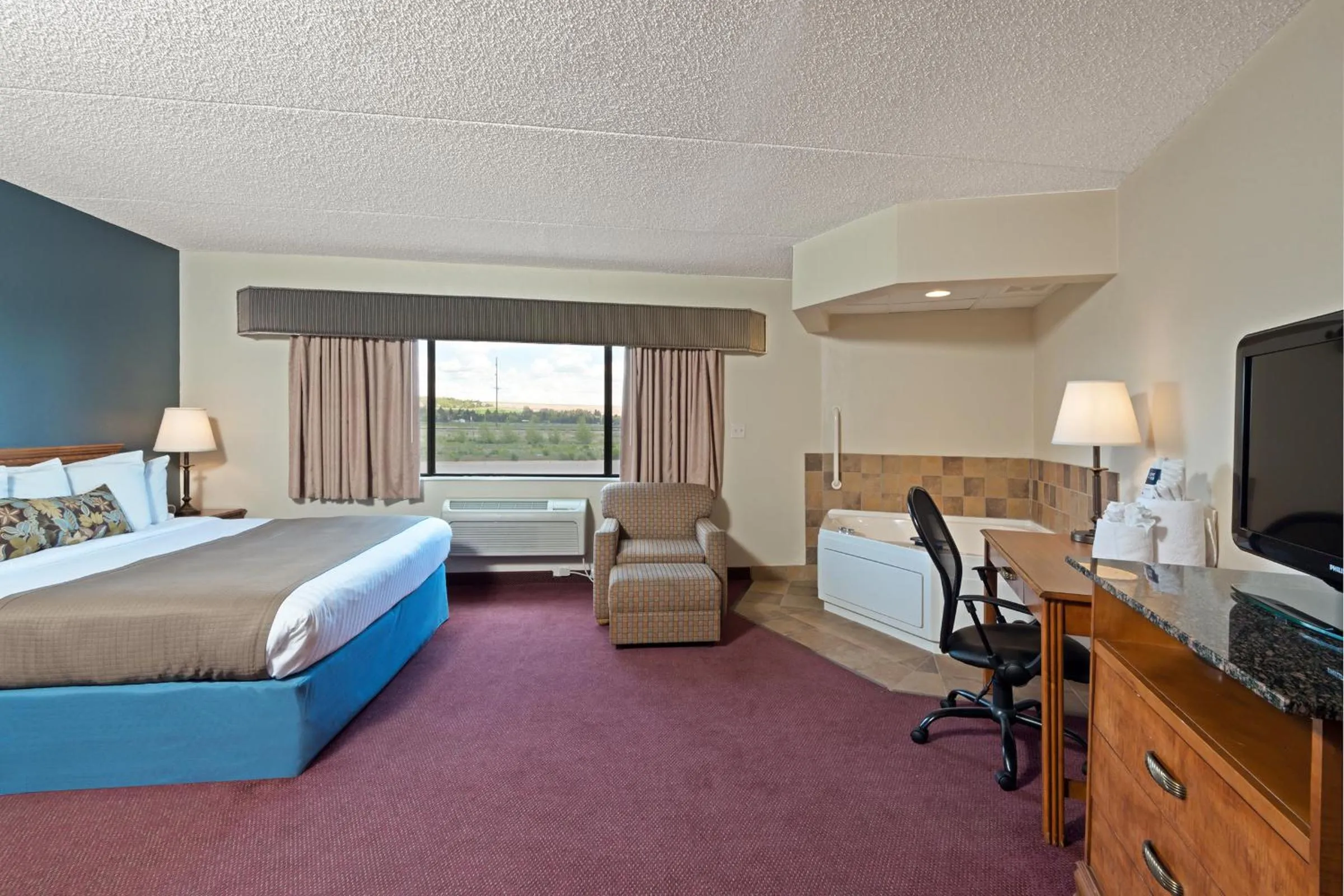 King Room - Non-Smoking in AmericInn by Wyndham Rexburg BYUI