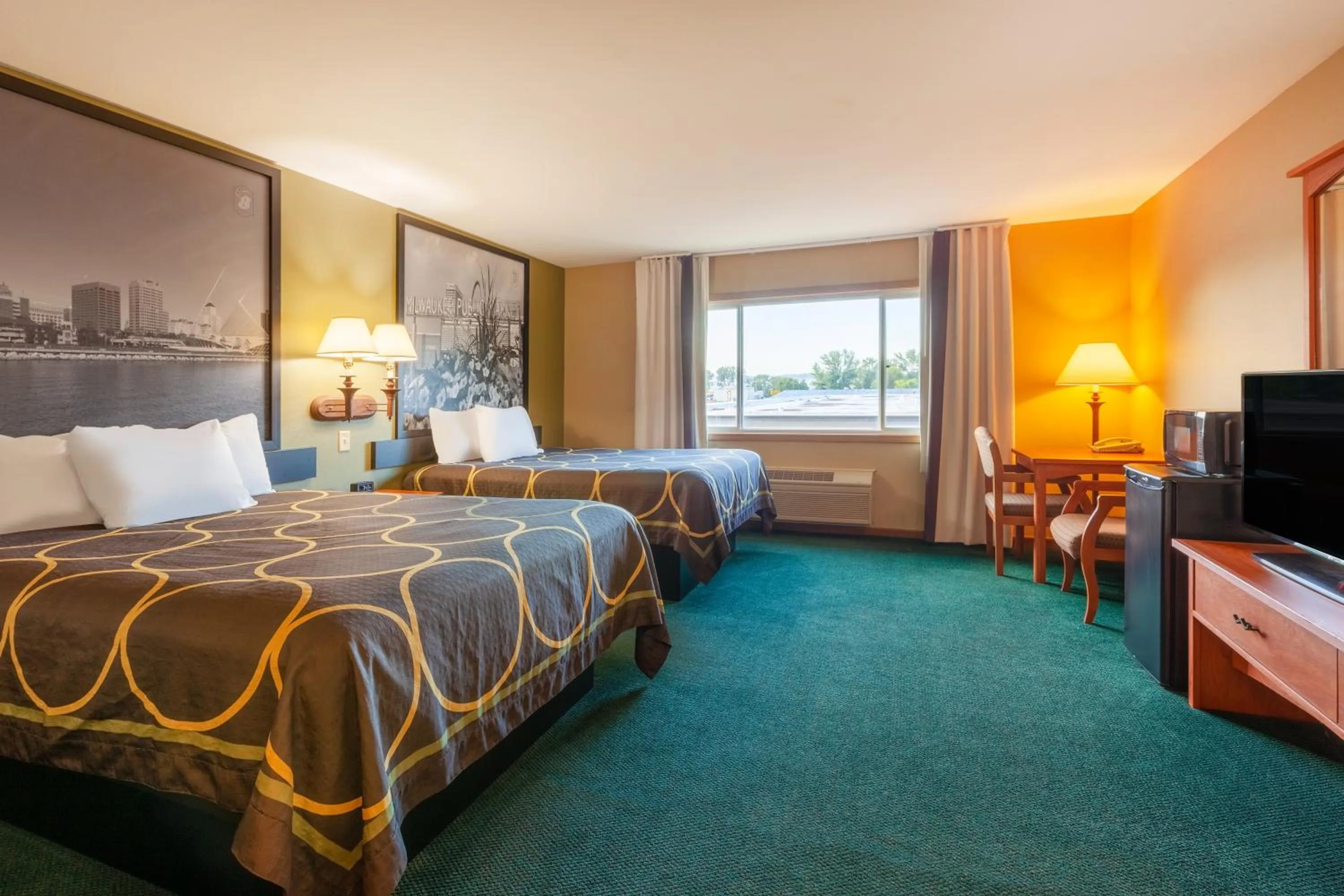 Queen Room with Two Queen Beds - Non-Smoking in Super 8 by Wyndham Berlin WI