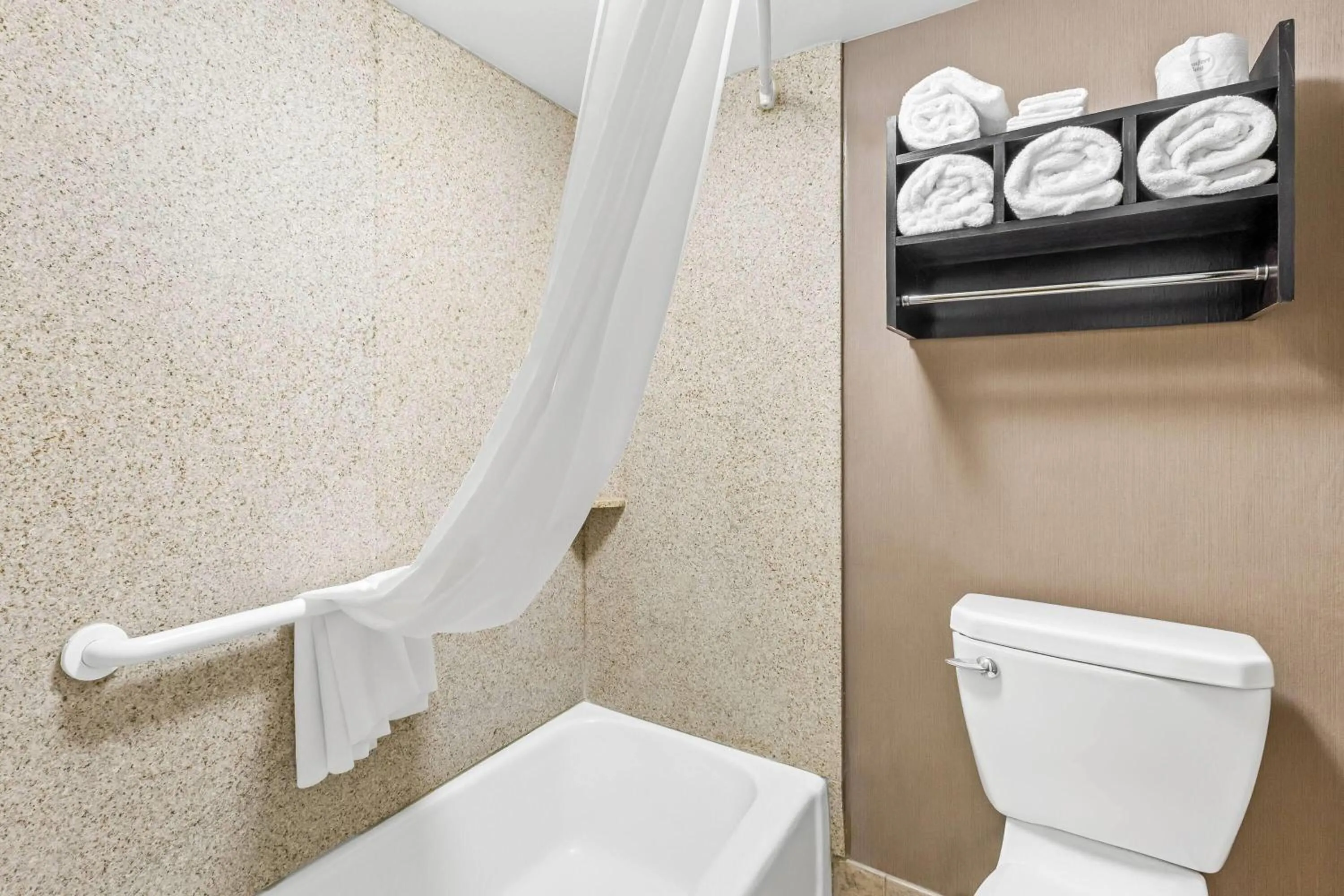 Studio Suite with Three Queen Beds - Non-Smoking in Days Inn by Wyndham Elko