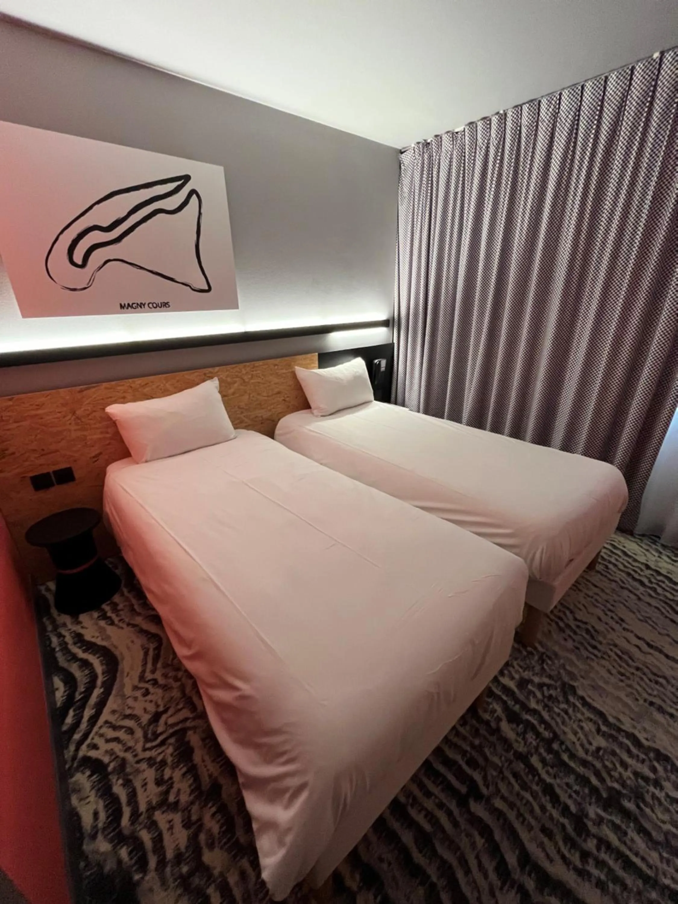 Standard Twin Room in ibis Styles Bâle-Mulhouse Aéroport