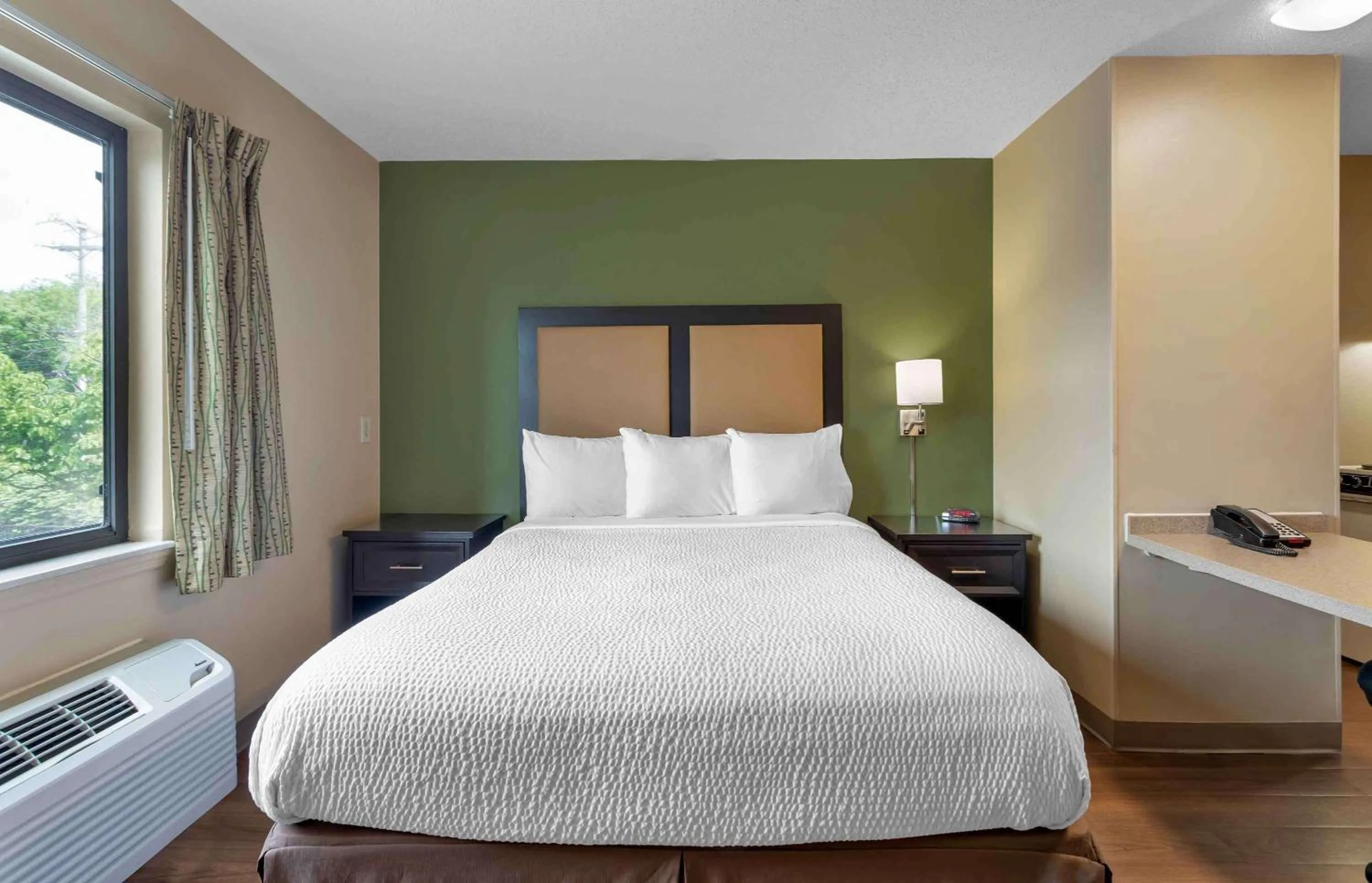 Queen Studio - Non-Smoking in Extended Stay America Suites - Knoxville - West Hills