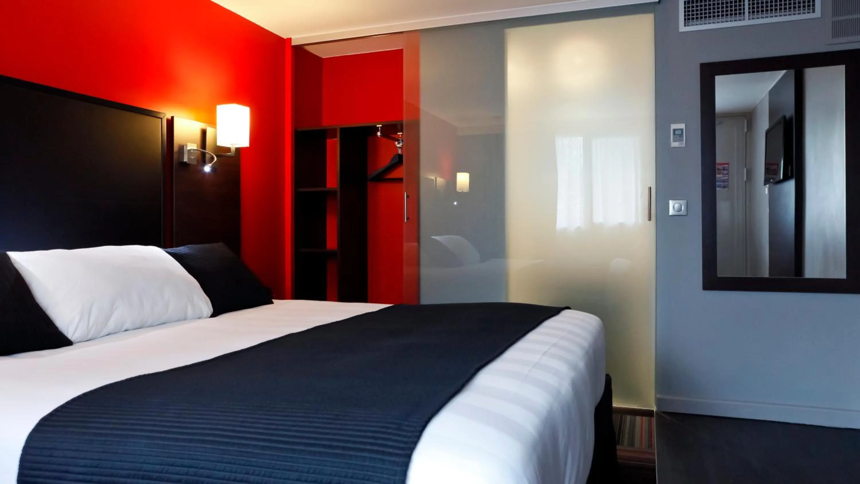 Double Room in Kyriad Lyon Sud Sainte Foy